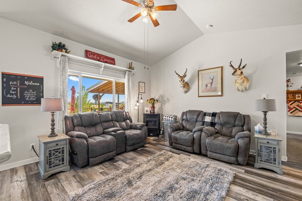 Council, Idaho, 83612, United States, 3 Bedrooms Bedrooms, ,Residential,For Sale,1924209