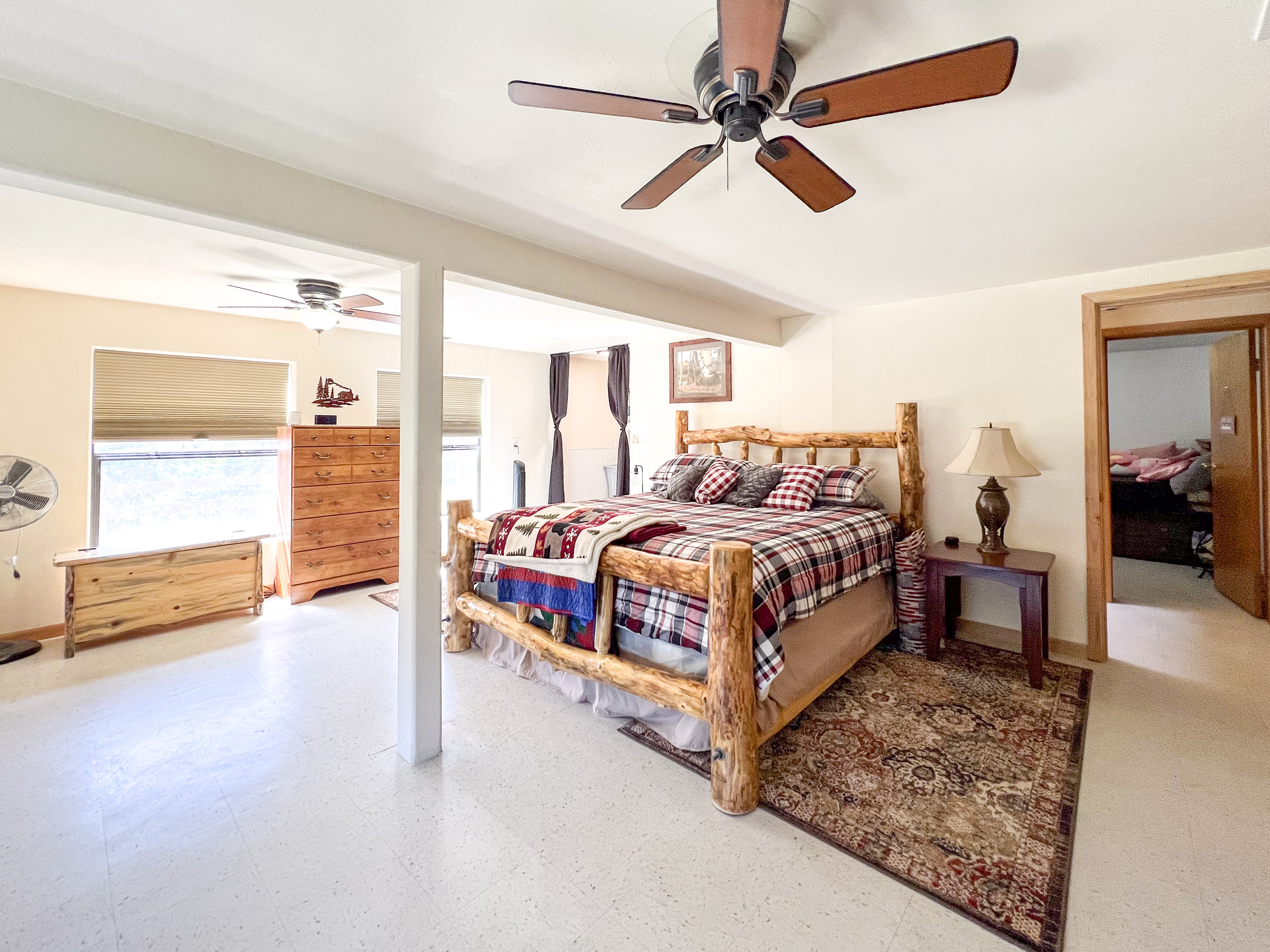Colville, Washington, 99114, United States, 2 Bedrooms Bedrooms, ,2 BathroomsBathrooms,Residential,For Sale,1928739