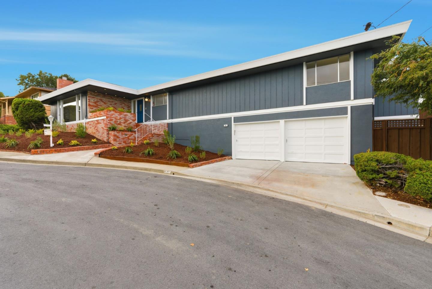 Millbrae, California, 94030, United States, 4 Bedrooms Bedrooms, ,3 BathroomsBathrooms,Residential,For Sale,1989349