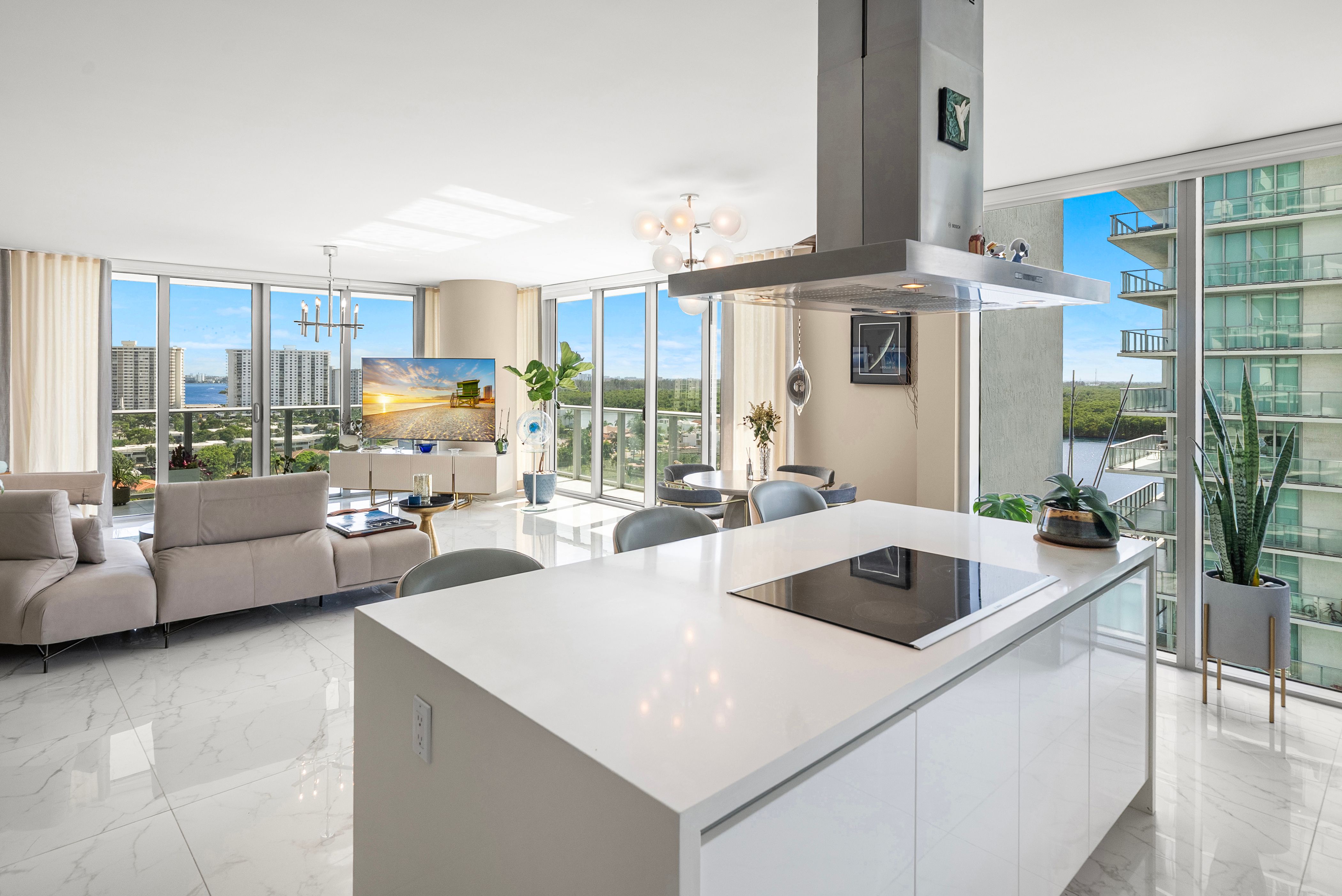  300 Sunny Isles Blvd, Sunny Isles Beach, FL, 33160 - 物件實景