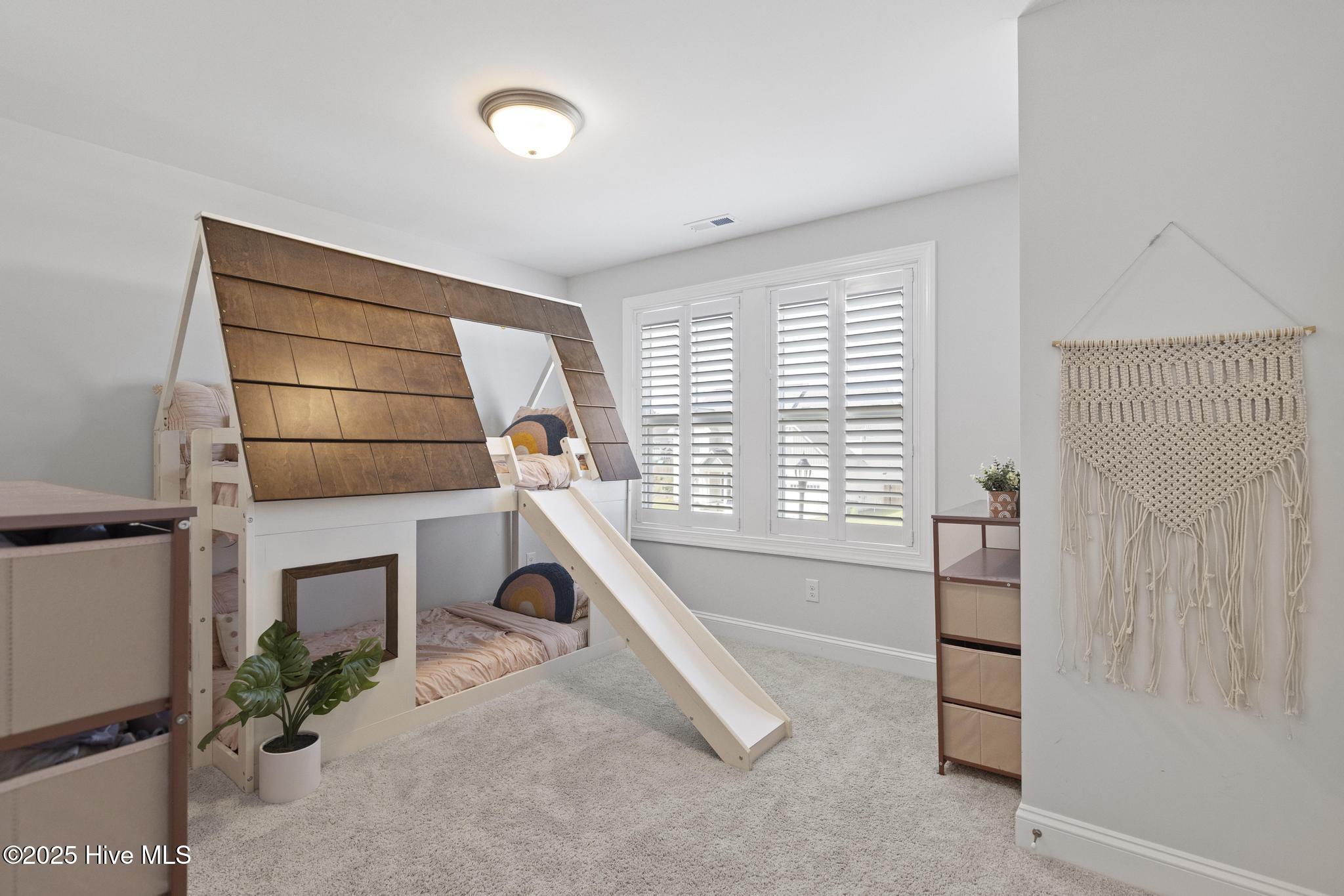 Hampstead, North Carolina, 28443, United States, 5 Bedrooms Bedrooms, ,4 BathroomsBathrooms,Residential,For Sale,1972632