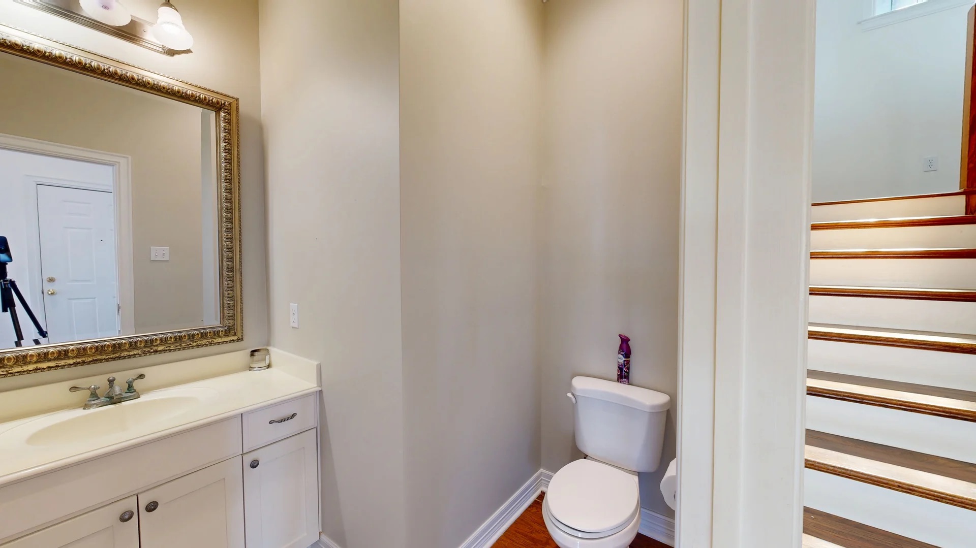 Lake Charles, Louisiana, 70601, United States, 4 Bedrooms Bedrooms, ,3 BathroomsBathrooms,Residential,For Sale,1930772