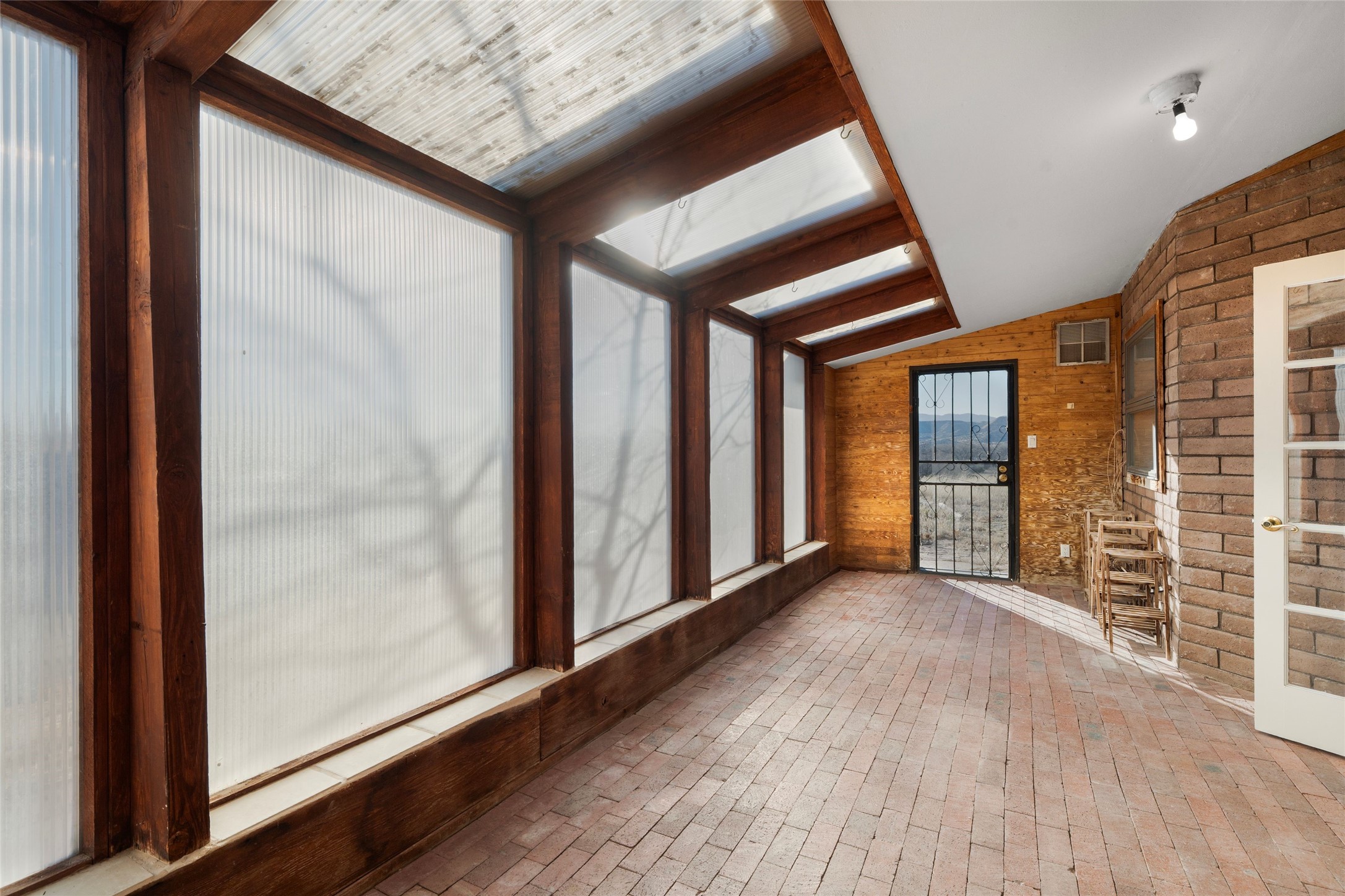  76 & 78 County Road 114 - 物件實景