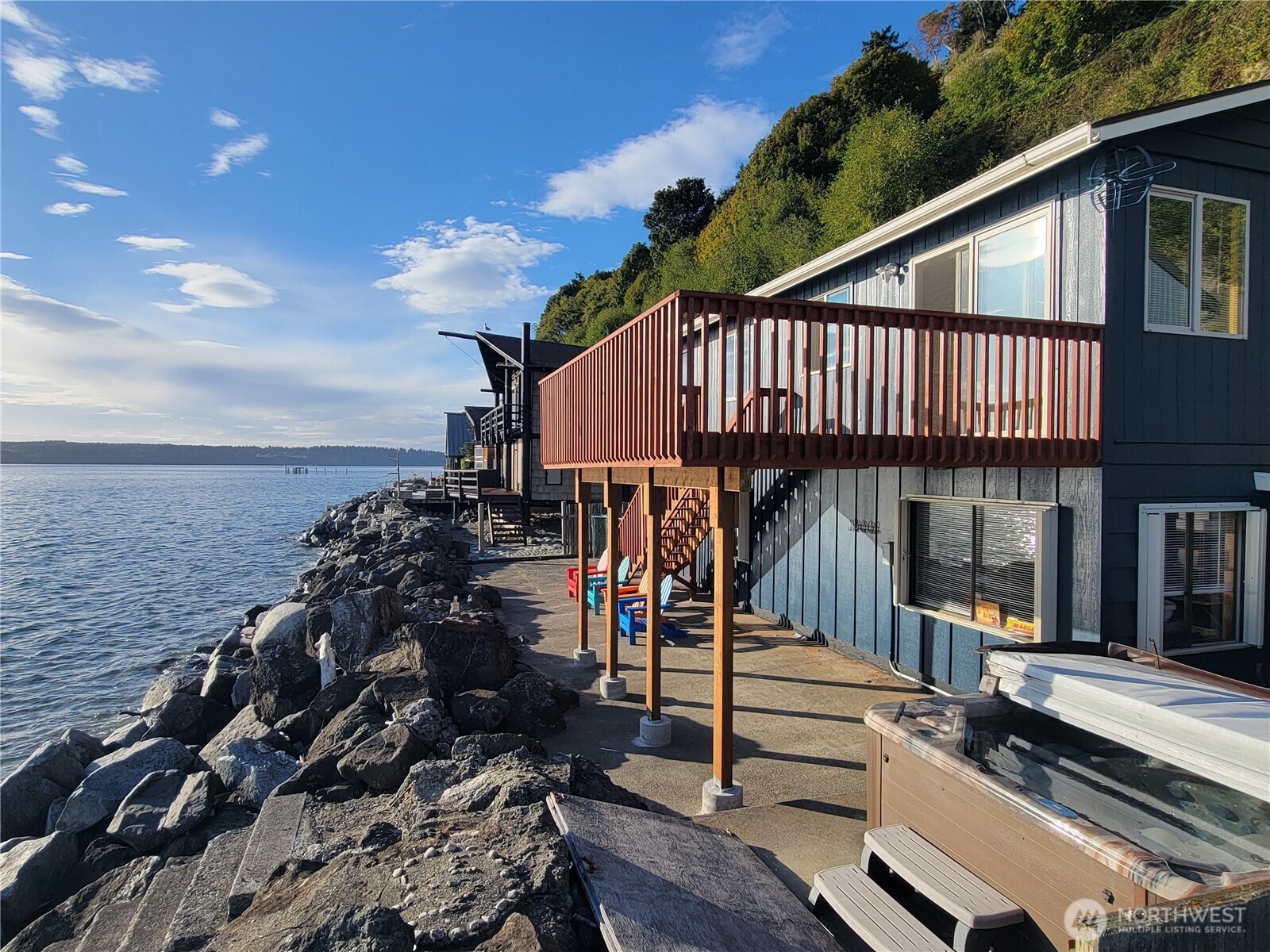 Hat Island, Washington, 98206, United States, 2 Bedrooms Bedrooms, ,1 BathroomBathrooms,Residential,For Sale,1995384