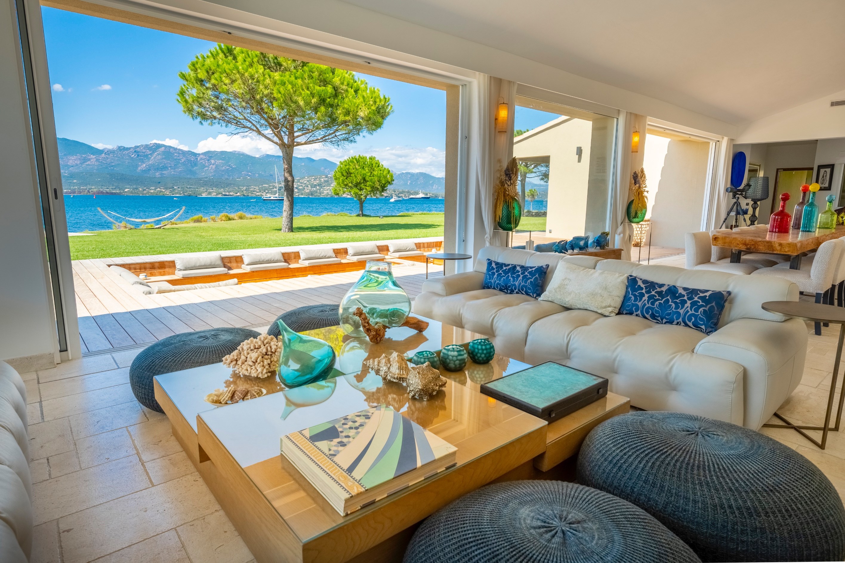  FOR SALE: EXCEPTIONAL WATERFRONT PROPERTY - GULF OF PORTO-VECCHIO - CORSICA - 物件實景