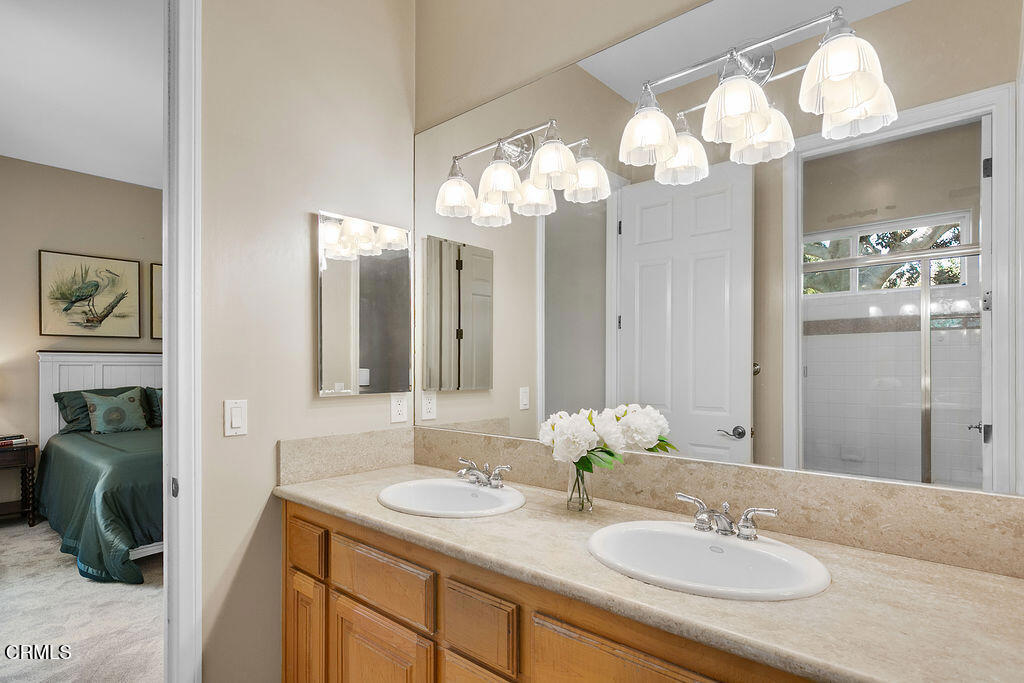 Camarillo, California, 93012, United States, 5 Bedrooms Bedrooms, ,4 BathroomsBathrooms,Residential,For Sale,1885935
