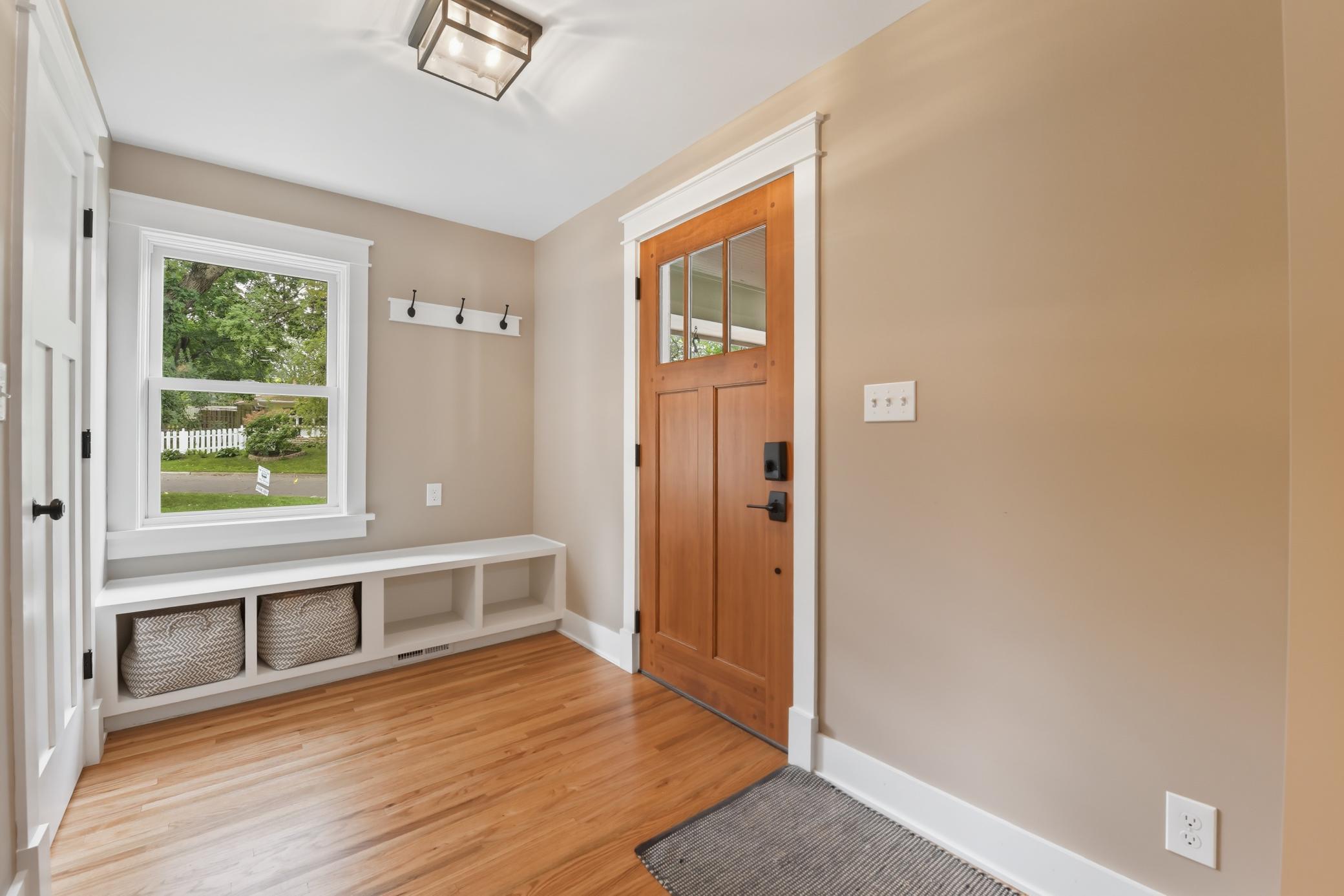 Richfield, Minnesota, 55423, United States, 3 Bedrooms Bedrooms, ,1 BathroomBathrooms,Residential,For Sale,1938909