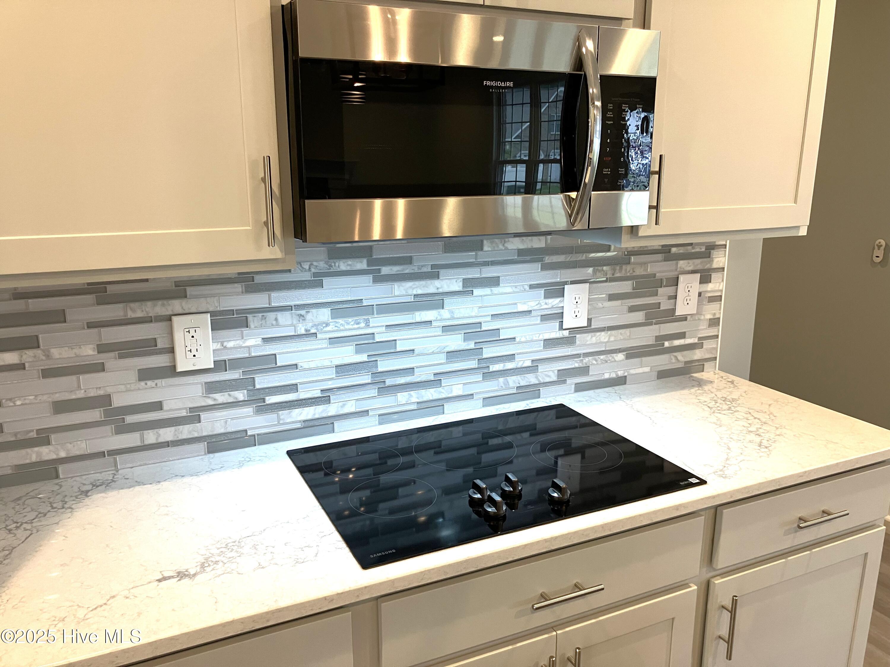 Jacksonville, North Carolina, 28546, United States, 5 Bedrooms Bedrooms, ,3 BathroomsBathrooms,Residential,For Sale,1983326