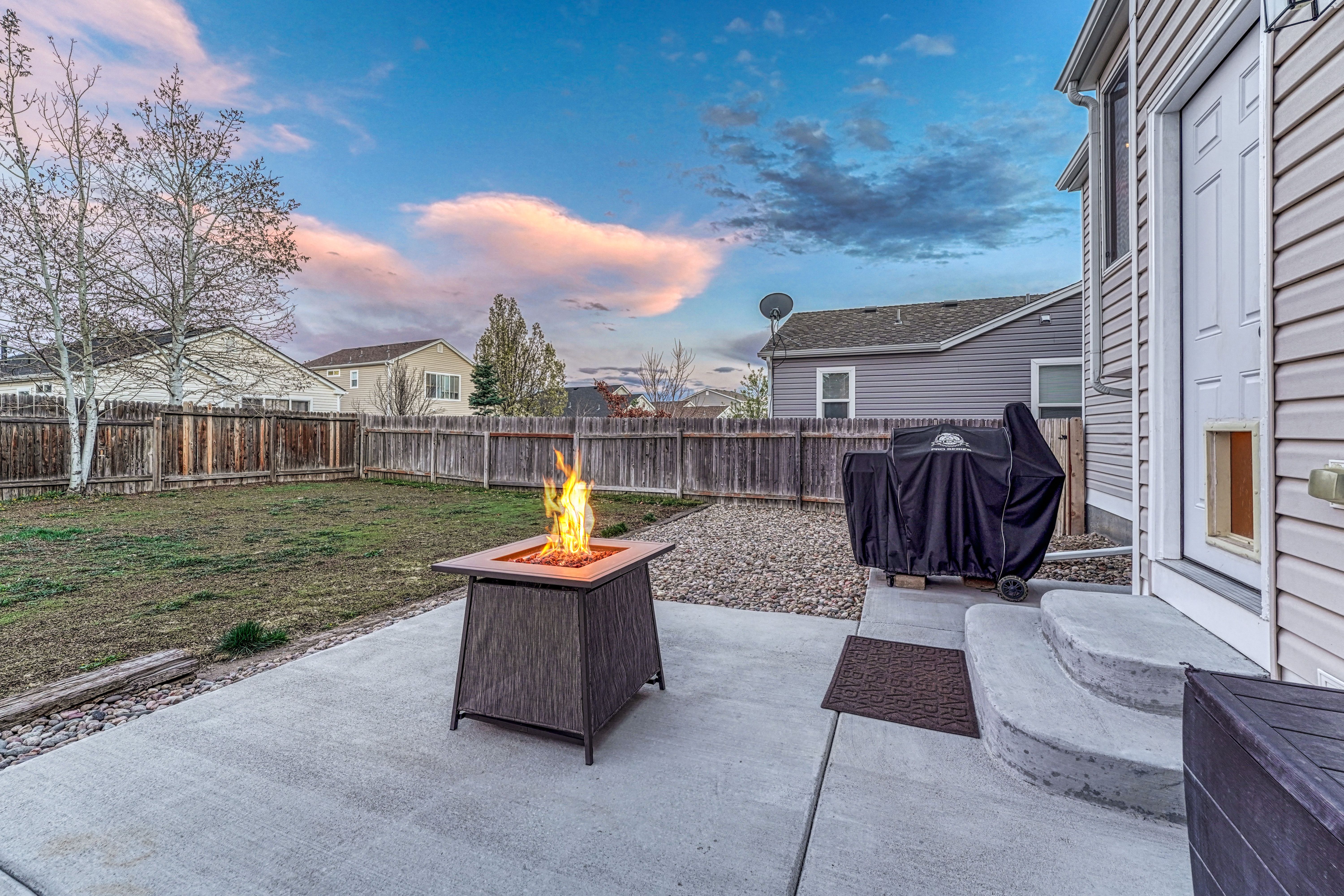  Welcome to Inviting Home in Desirable Stetson Hills - 物件實景