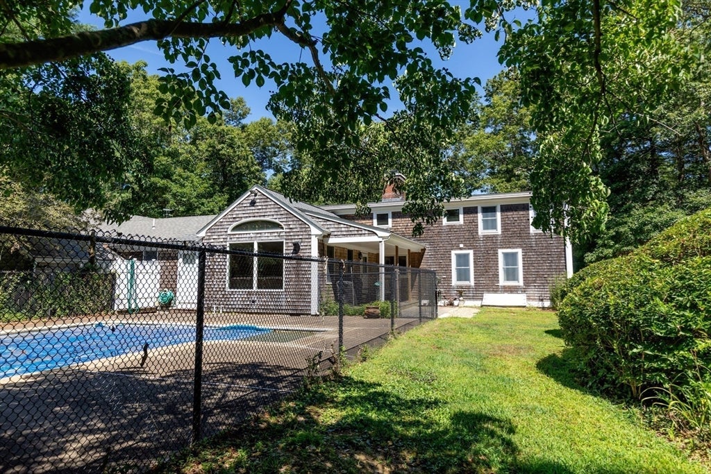 Carver, Massachusetts, 02330, United States, 3 Bedrooms Bedrooms, ,3 BathroomsBathrooms,Residential,For Sale,1929096