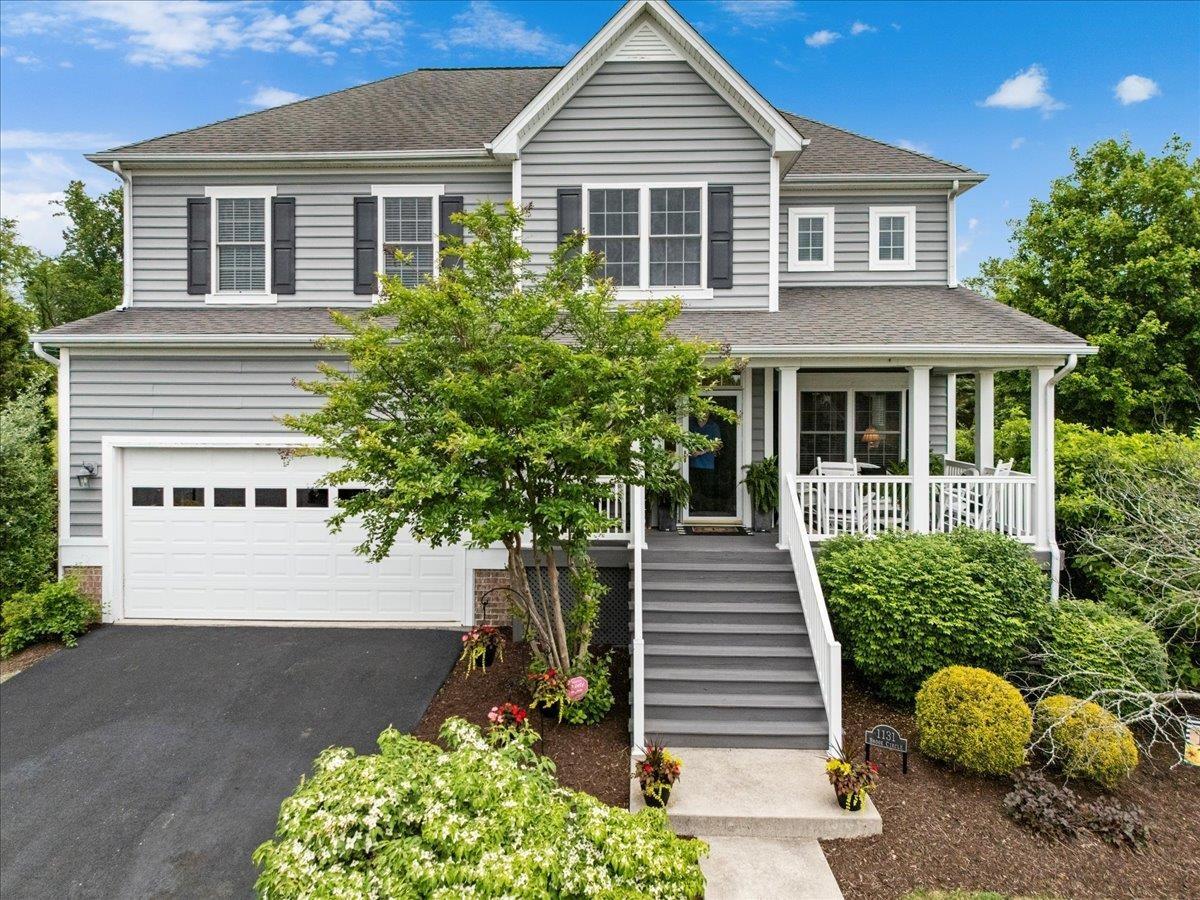 Blacksburg, Virginia, 24060, United States, 5 Bedrooms Bedrooms, ,4 BathroomsBathrooms,Residential,For Sale,1828215