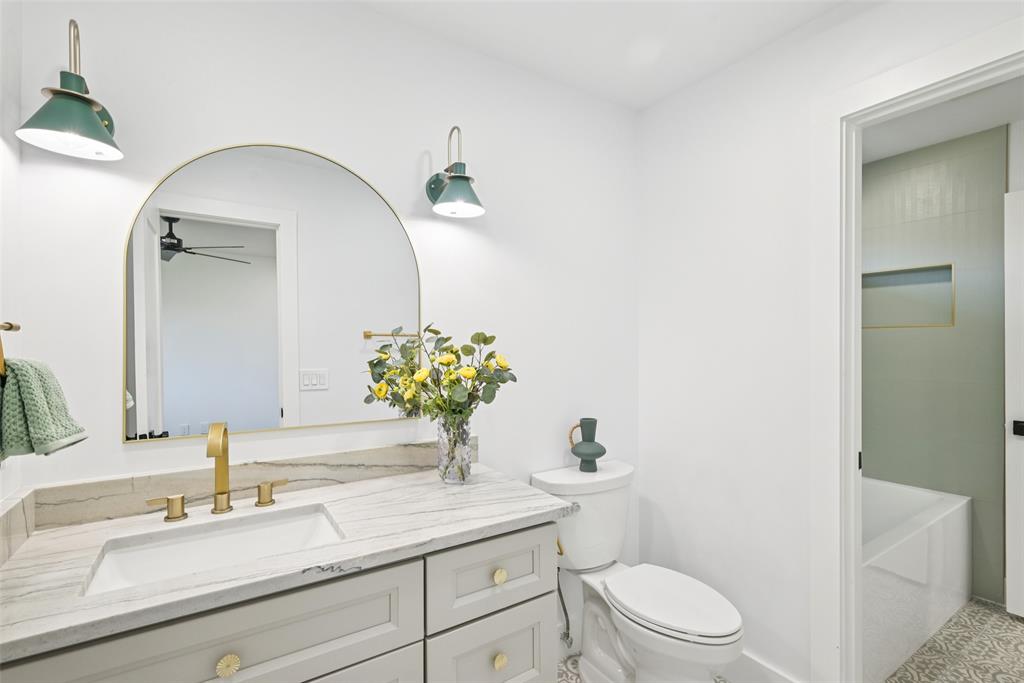 Dallas, Texas, 75248, United States, 4 Bedrooms Bedrooms, ,4 BathroomsBathrooms,Residential,For Sale,1900656