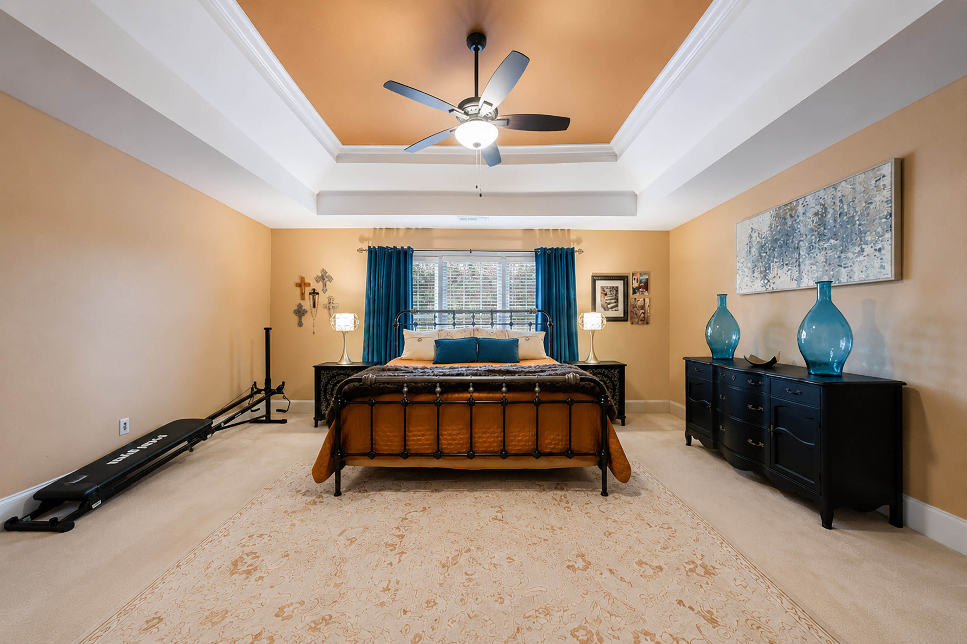  Beautifully Updated and Well Maintained Home in Sought-after Highcroft Community - 物件實景