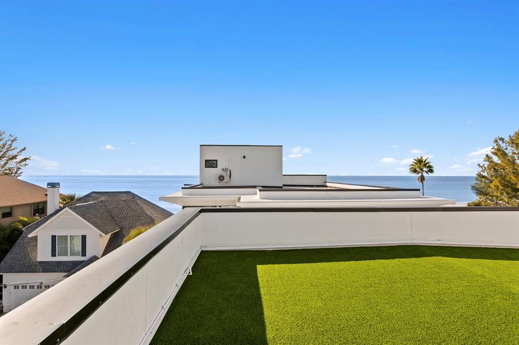 Indian Rocks Beach, Florida, 33785, United States, 8 Bedrooms Bedrooms, ,11 BathroomsBathrooms,Residential,For Sale,1997282