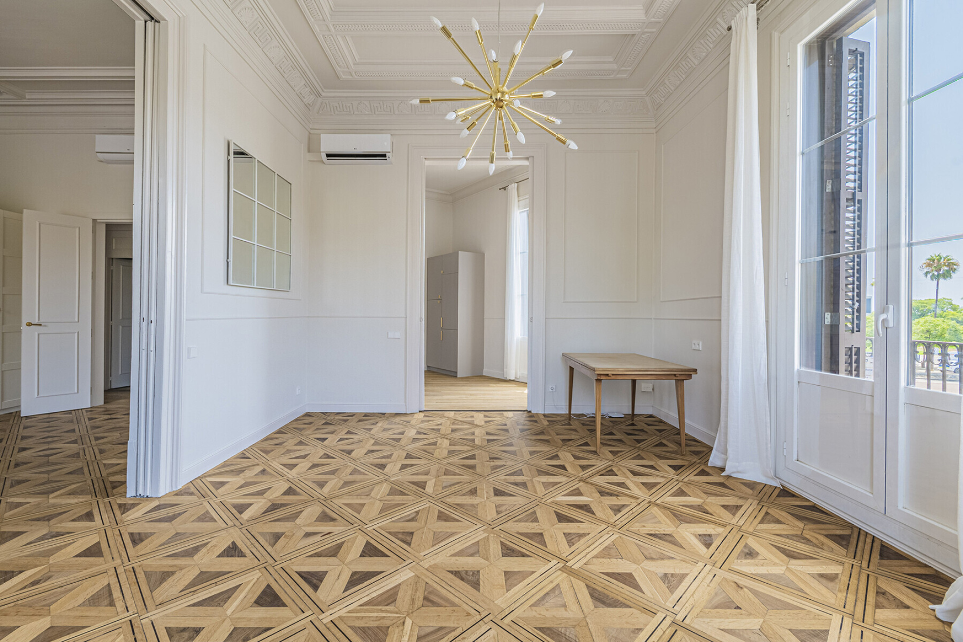  Renovated corner apartment in El Born with views of Port Vell - 物件實景