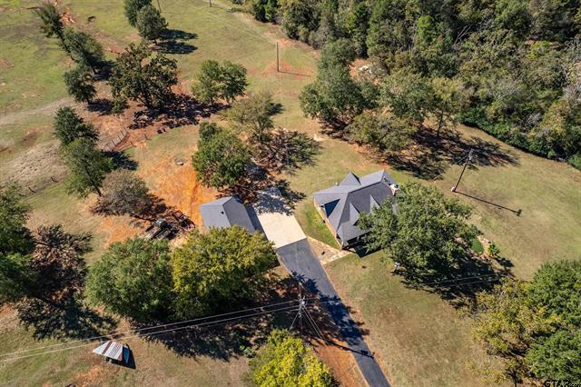 Winona, Texas, 75792, United States, 4 Bedrooms Bedrooms, ,2 BathroomsBathrooms,Residential,For Sale,1995143