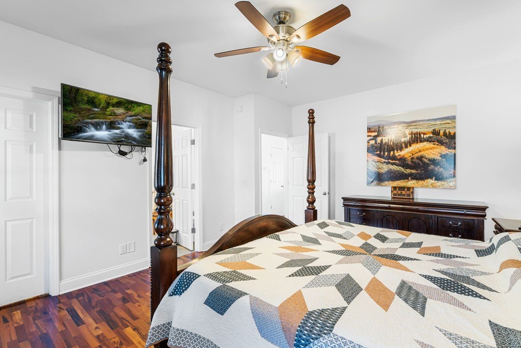 Hayesville, North Carolina, 28904, United States, 3 Bedrooms Bedrooms, ,3 BathroomsBathrooms,Residential,For Sale,2005507