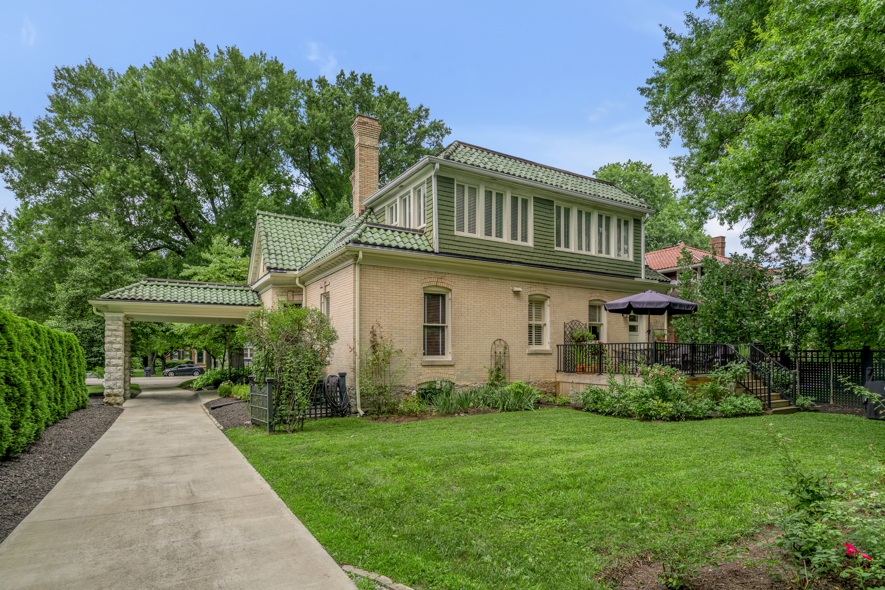  262 S Ashland Avenue - 物件實景