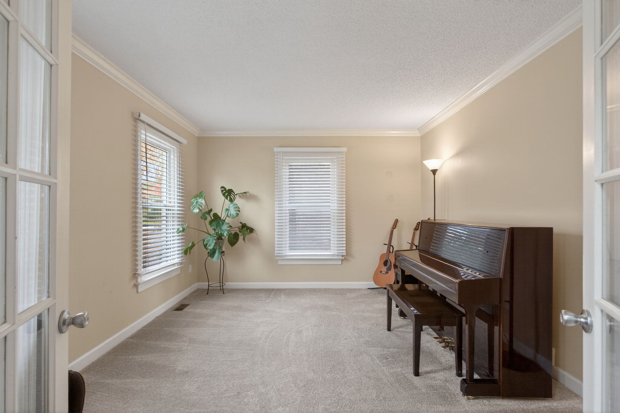 Chesapeake, Virginia, 23320, United States, 4 Bedrooms Bedrooms, ,3 BathroomsBathrooms,Residential,For Sale,2005539