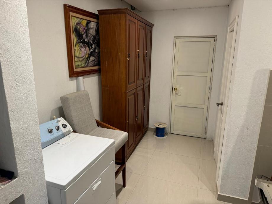 Lerma, Estado de méxico, 52005, Mexico, 5 Bedrooms Bedrooms, ,5 BathroomsBathrooms,Residential,For Sale,2003120