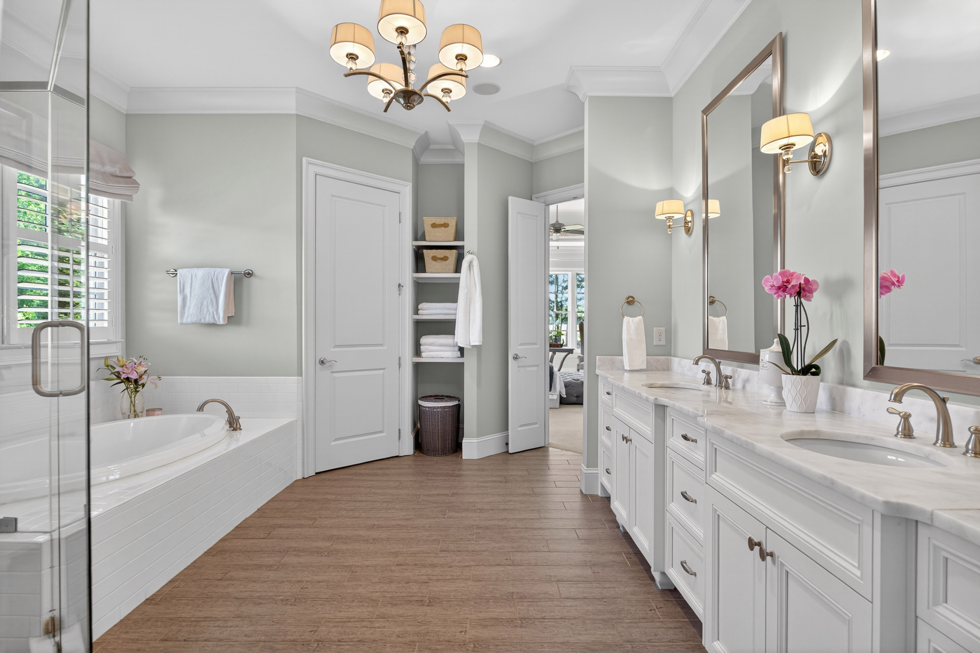  Experience Luxury in One of Georgia’s Most Prestigious Gated Golf Communities - 物件實景