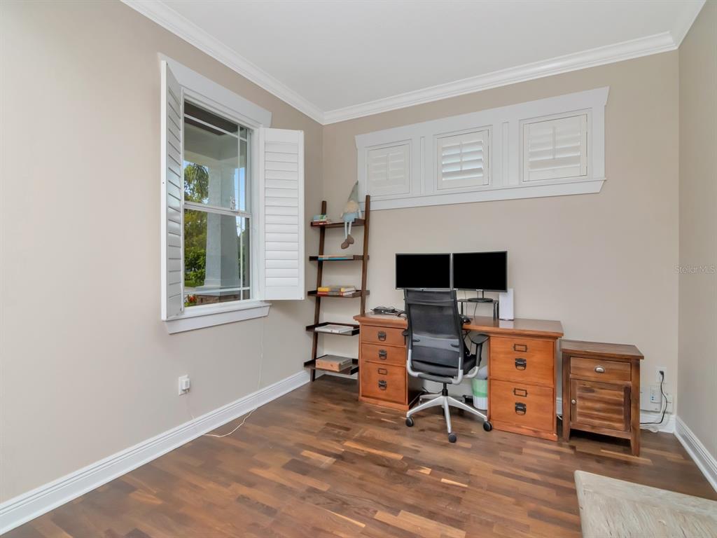 Tampa, Florida, 33629, United States, 5 Bedrooms Bedrooms, ,4 BathroomsBathrooms,Residential,For Sale,1941036