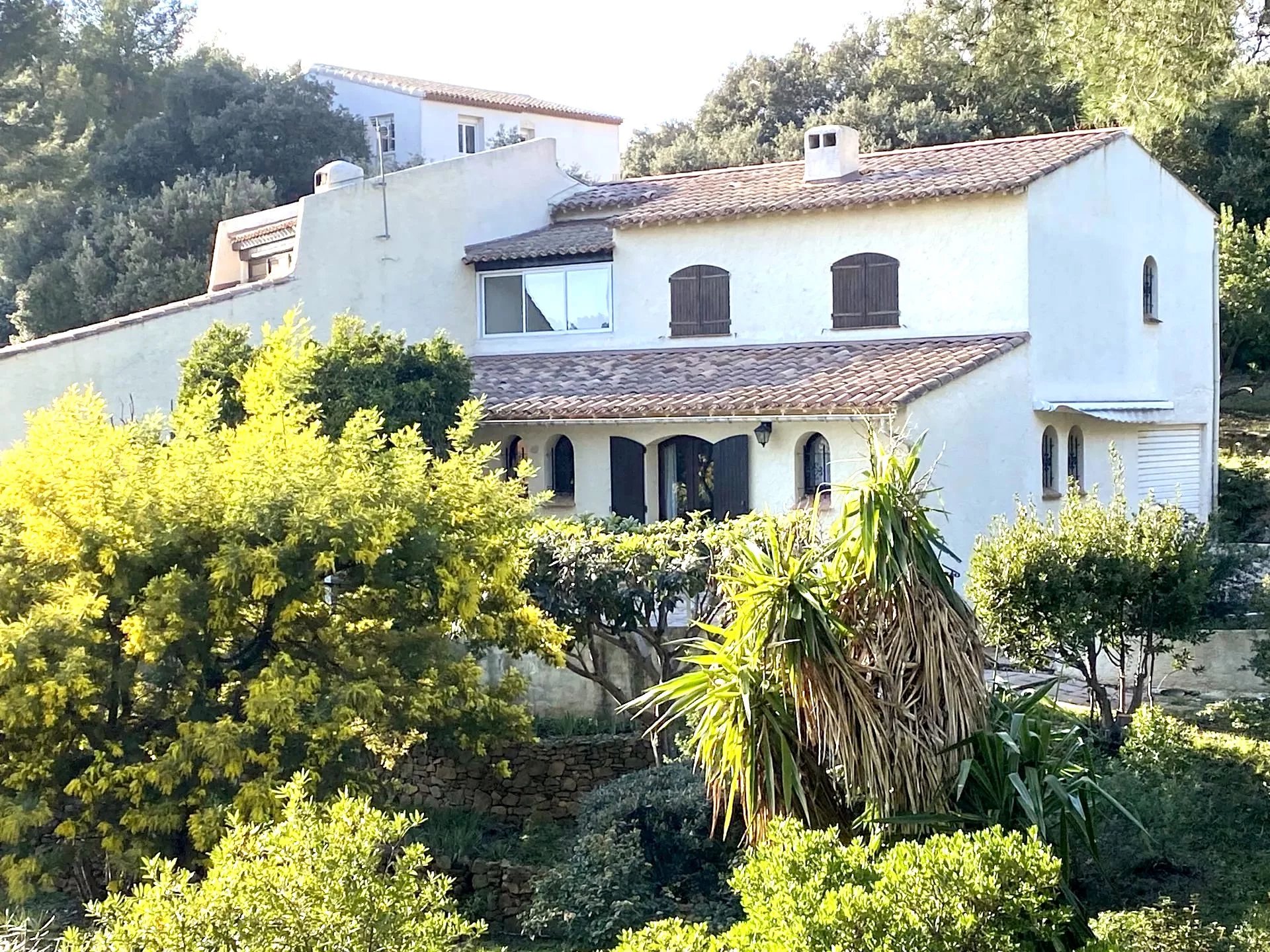 Saint-Mandrier-sur-Mer, Provence-Alpes-Côte d’Azur, 83430, FR, 4 Bedrooms Bedrooms, ,6 BathroomsBathrooms,Residential,For Sale,1673174