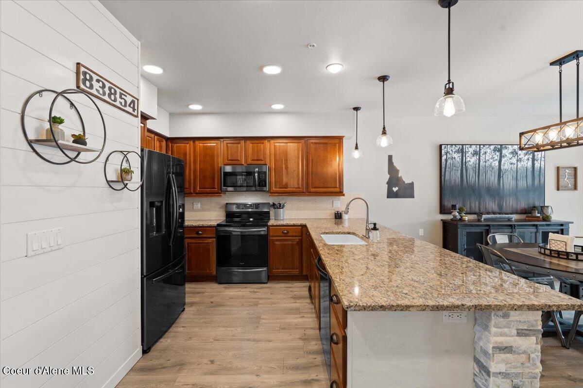 Post Falls, Idaho, 83854, United States, 3 Bedrooms Bedrooms, ,Residential,For Sale,1991069