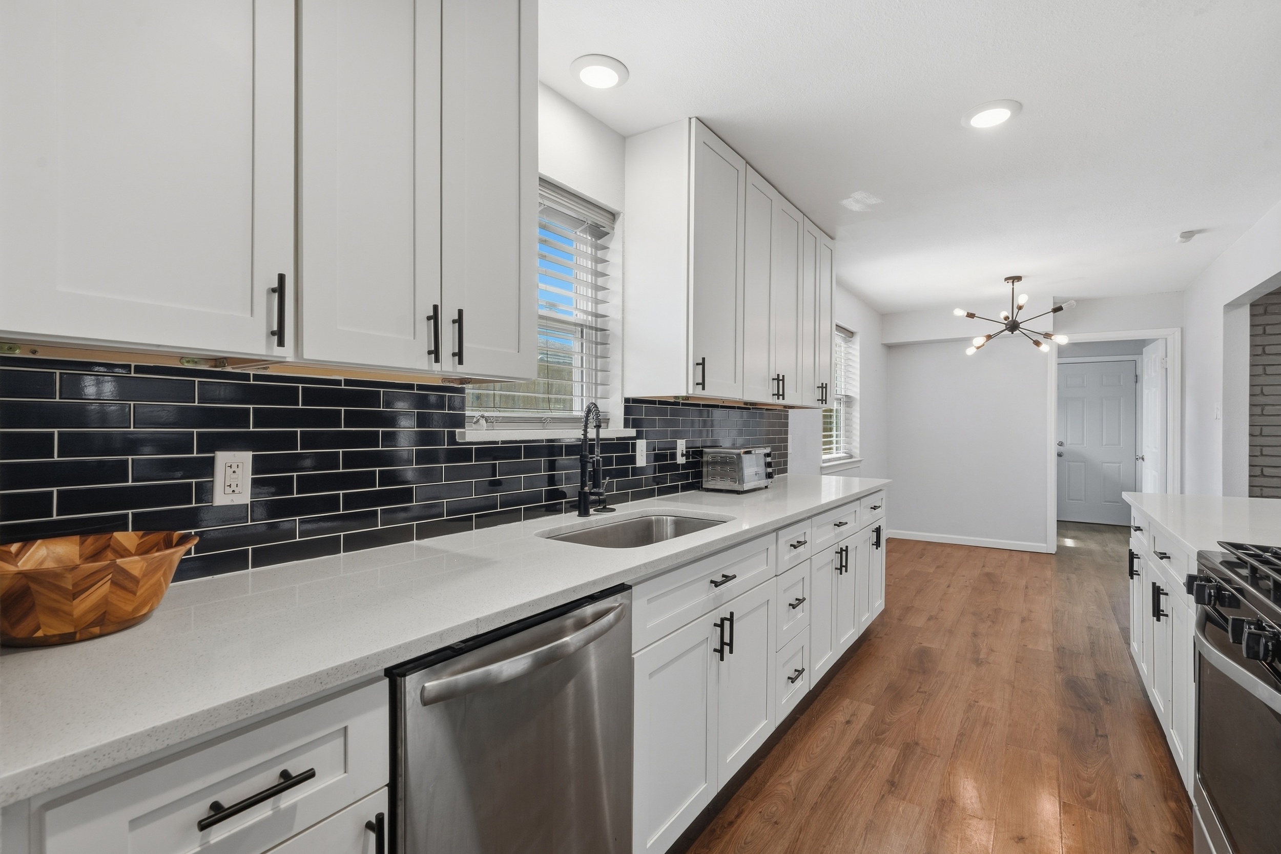  5221 Elkridge Drive - 物件實景