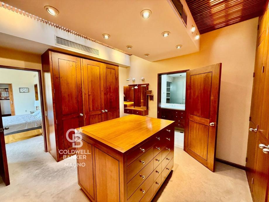 Cuajimalpa de Morelos, Ciudad de México, 05120, Mexico, 3 Bedrooms Bedrooms, ,5 BathroomsBathrooms,Residential,For Sale,1839264