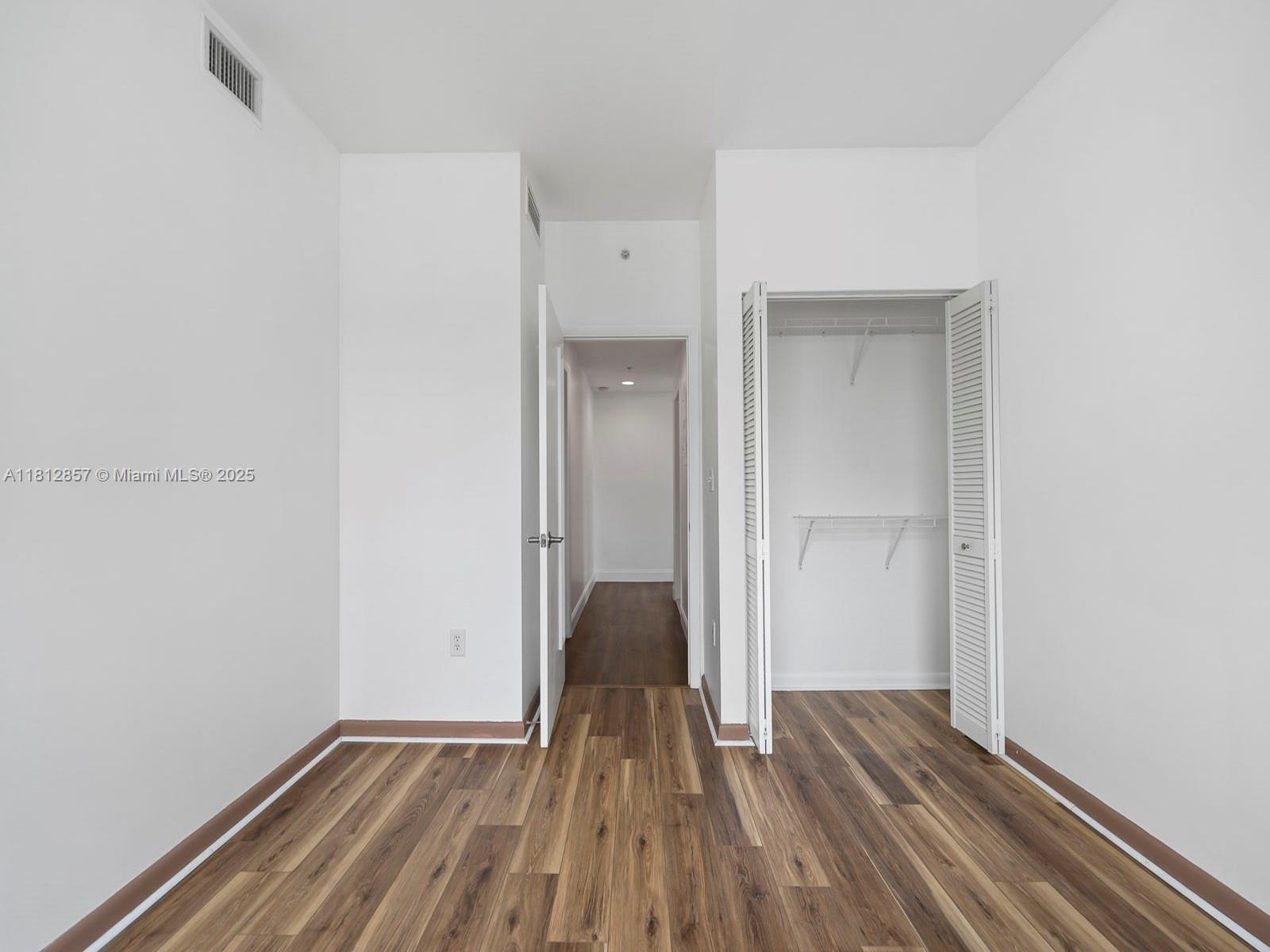Miami, Florida, 33132, United States, 2 Bedrooms Bedrooms, ,2 BathroomsBathrooms,Residential,For Sale,1838941