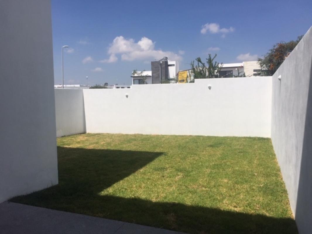 Tobala, Querétaro, Querétaro, 76146, Mexico, 3 Bedrooms Bedrooms, ,3 BathroomsBathrooms,Residential,For Sale,Tobala,1611487