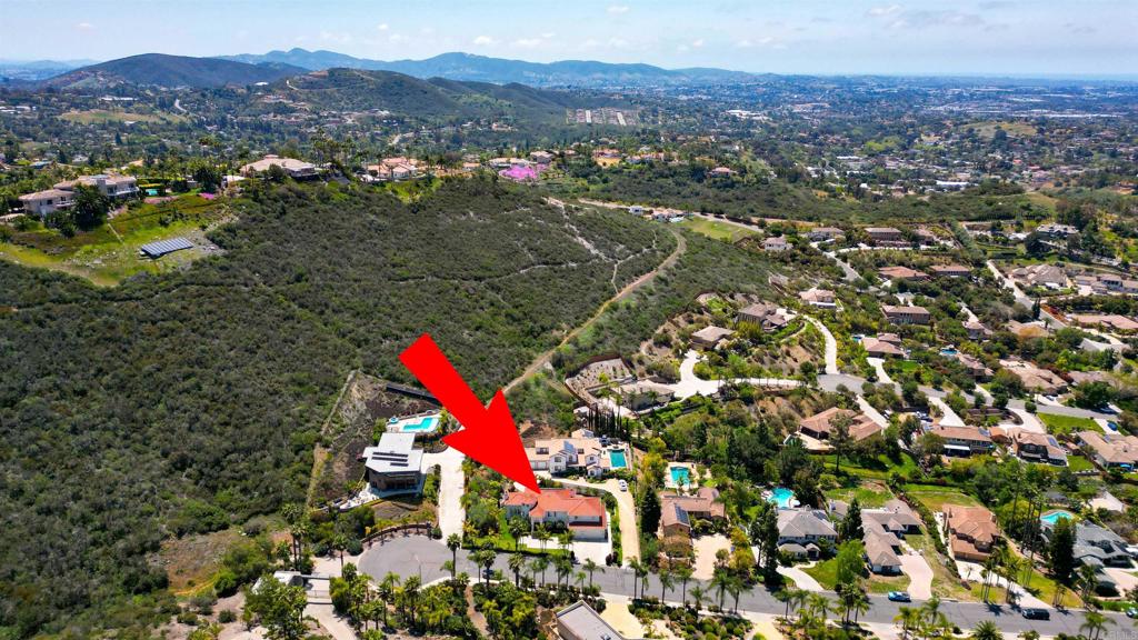 Vista, California, 92084, United States, 5 Bedrooms Bedrooms, ,4 BathroomsBathrooms,Residential,For Sale,1805351