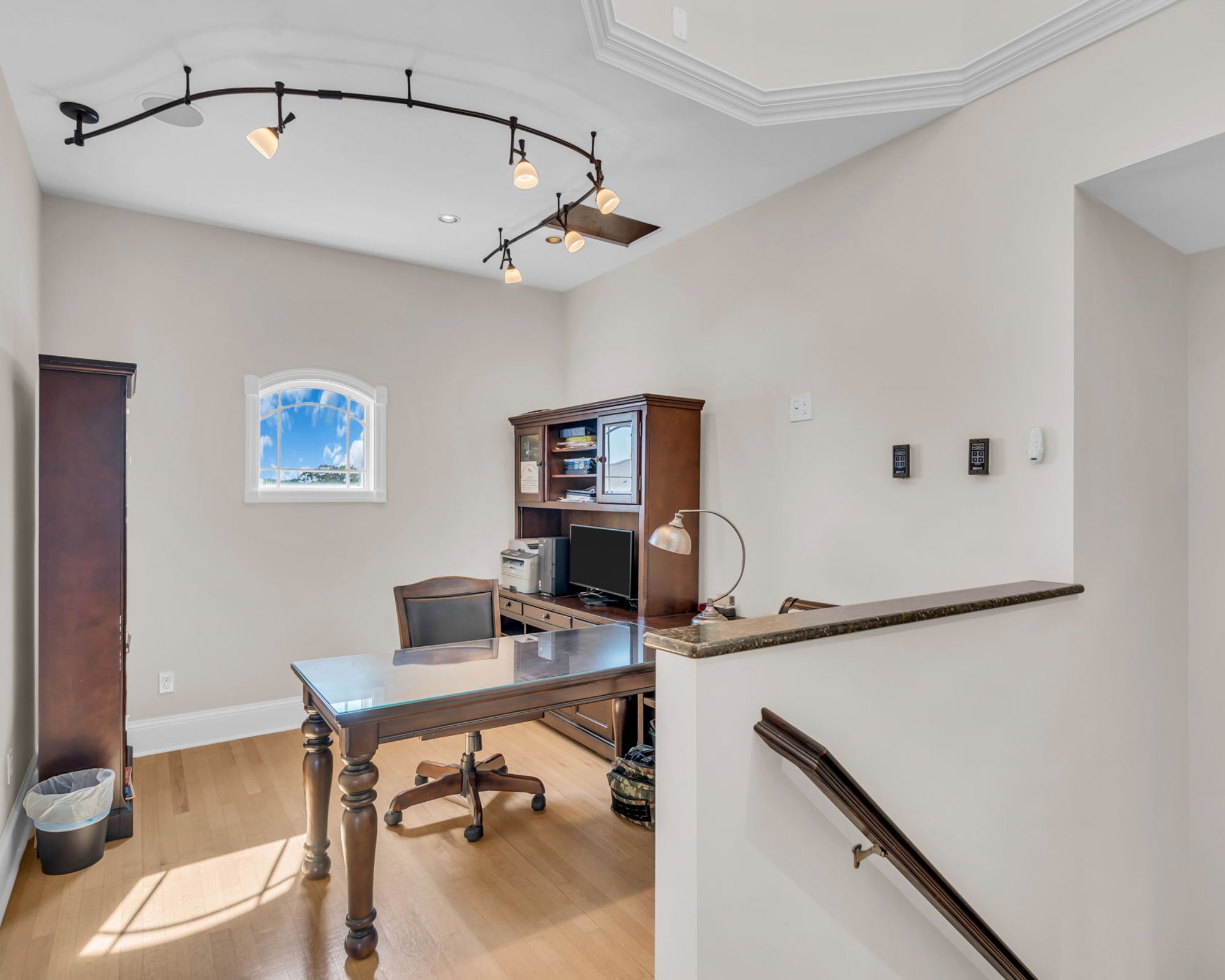  Finely Crafted Riverfront Luxury in Sandy Point - 物件實景