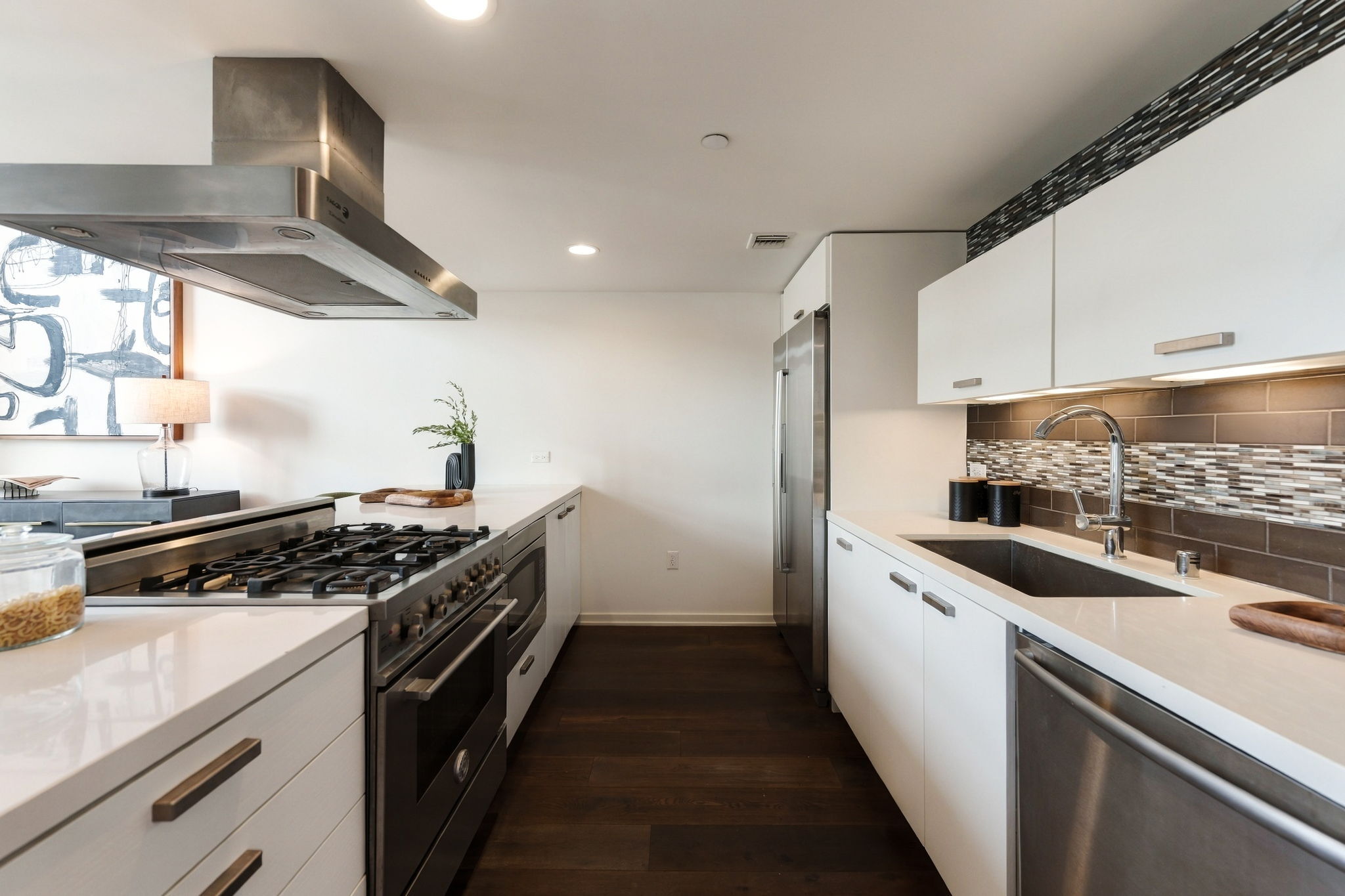  751 North Faifax Avenue - 物件實景