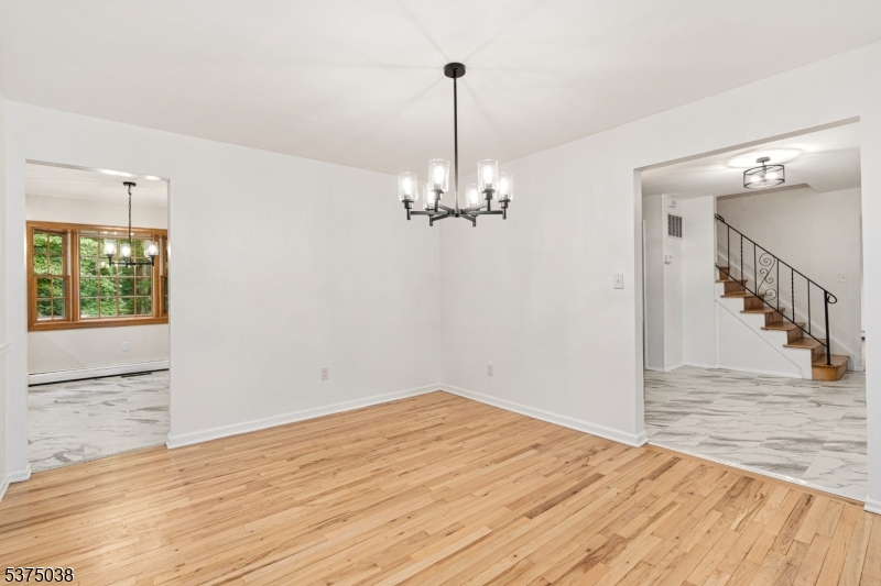 Parsippany-Troy Hills Twp., New Jersey, 07950, United States, 4 Bedrooms Bedrooms, ,3 BathroomsBathrooms,Residential,For Sale,1906733