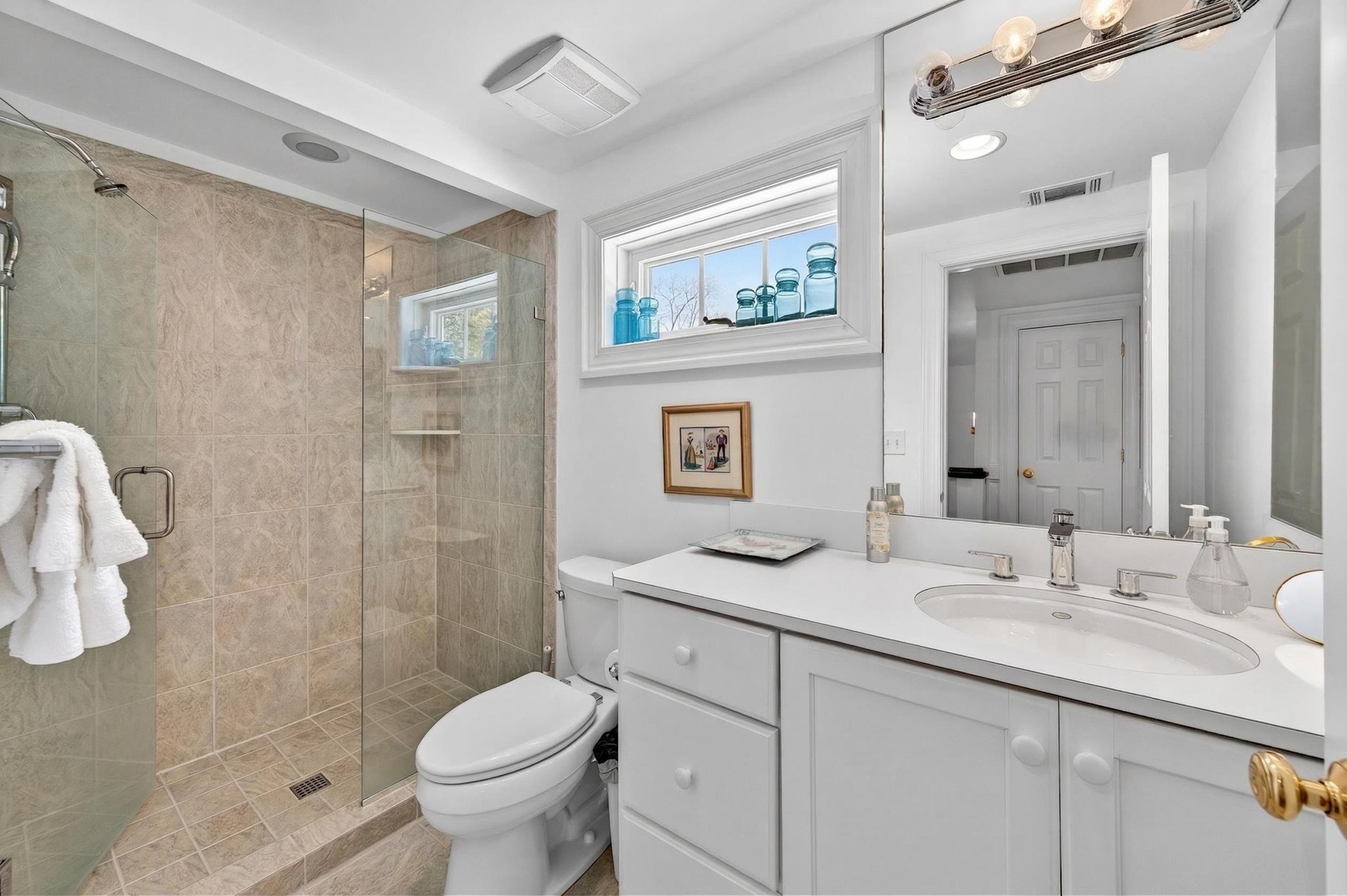  331 East Bay St. - 物件實景