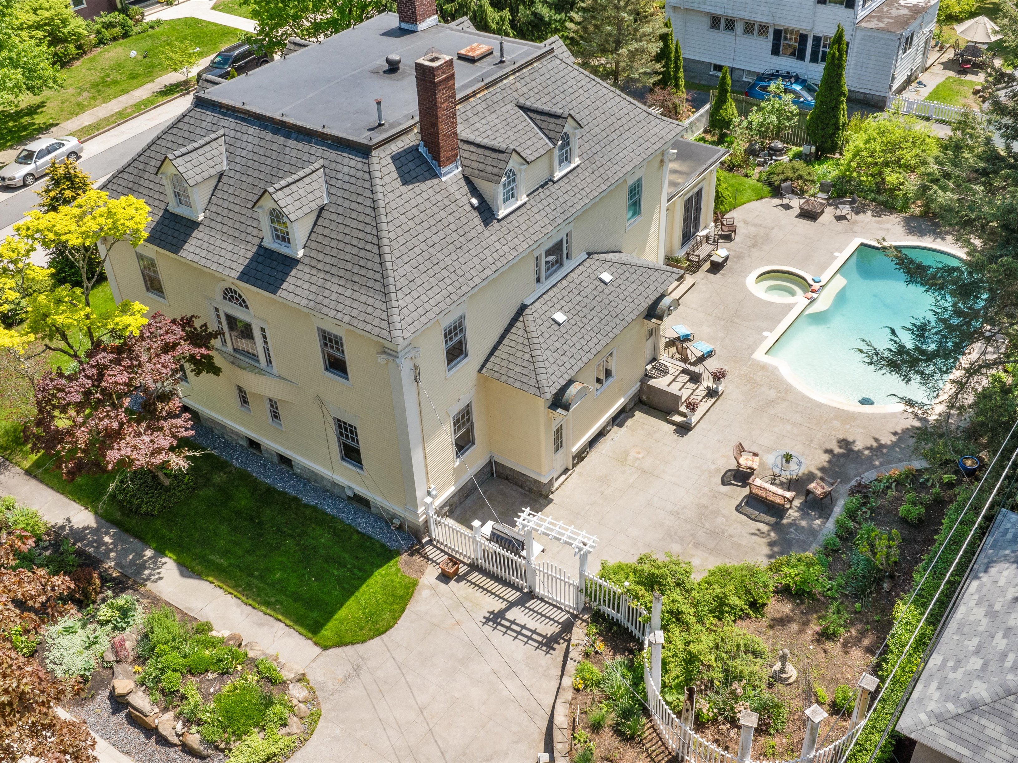  An Unrivaled Richmond Heights Masterpiece: ?The George Gabriel House? - 物件實景