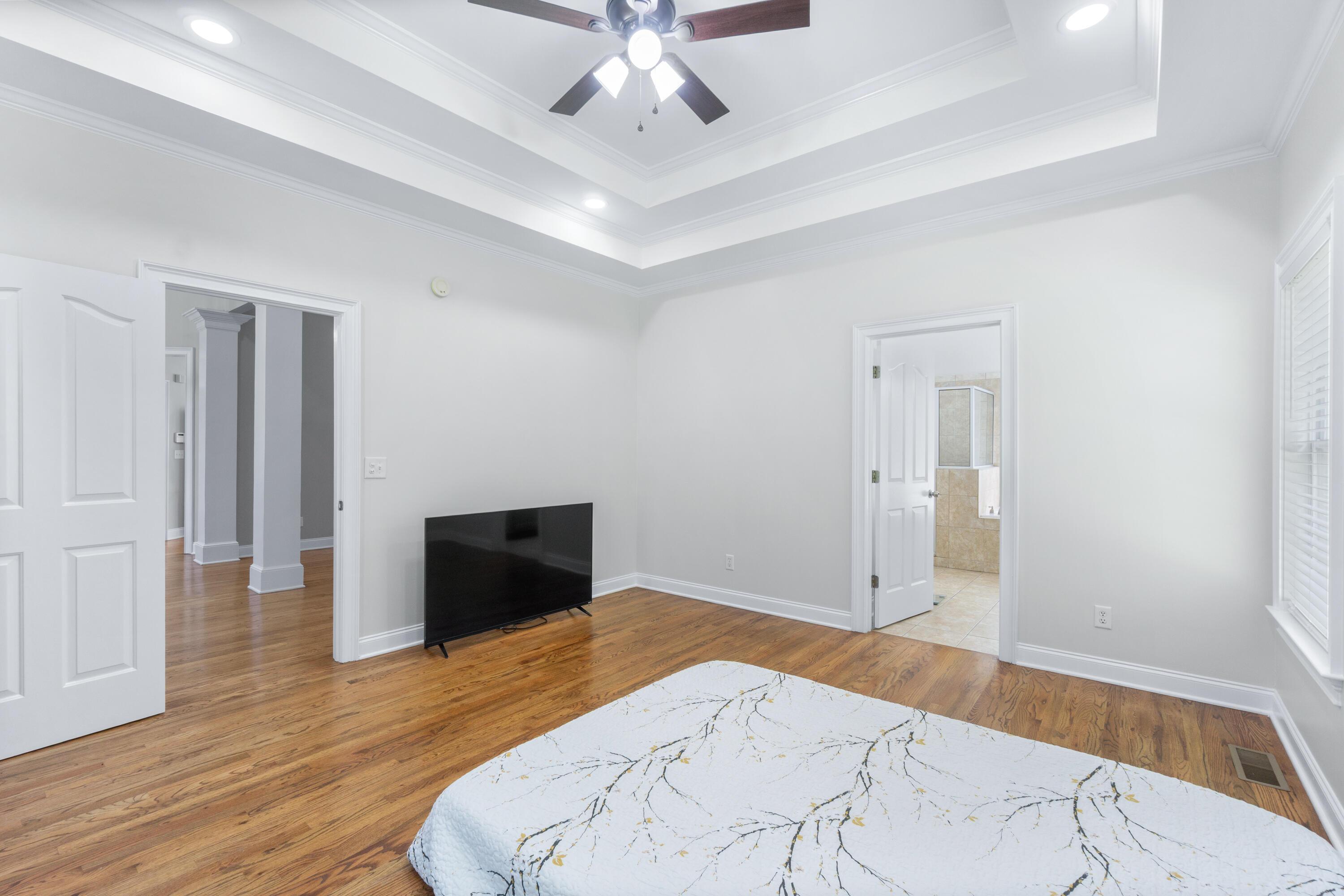 LaFayette, Georgia, 30728, United States, 5 Bedrooms Bedrooms, ,3 BathroomsBathrooms,Residential,For Sale,1883031