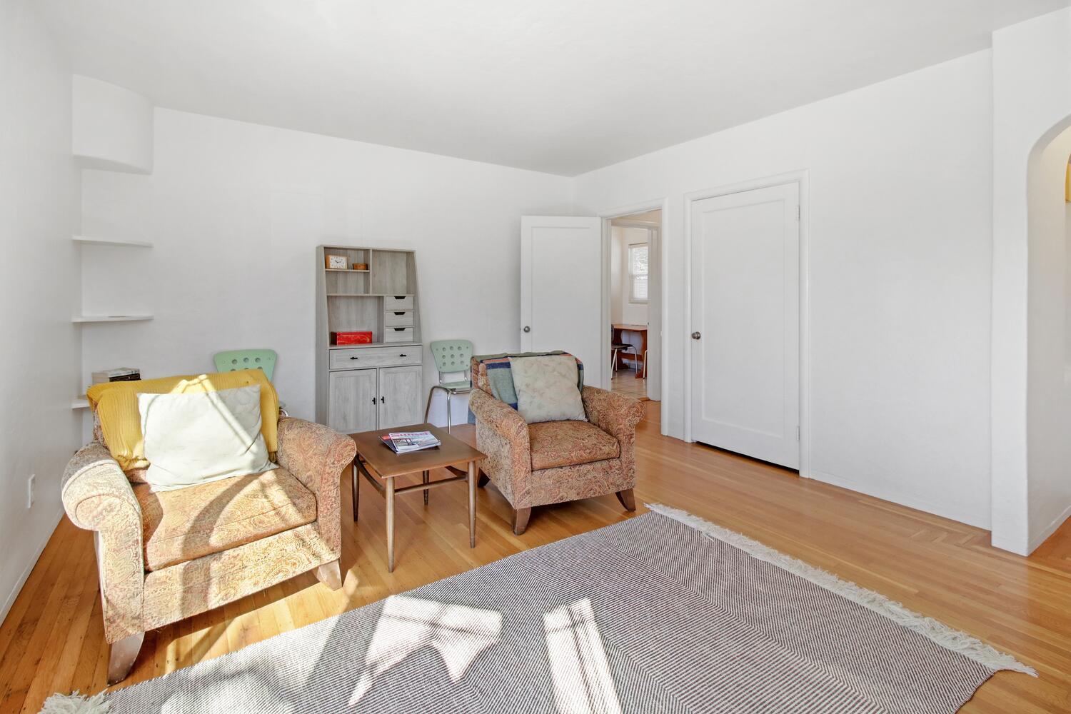 Sacramento, California, 95816, United States, ,Residential,For Sale,1862209