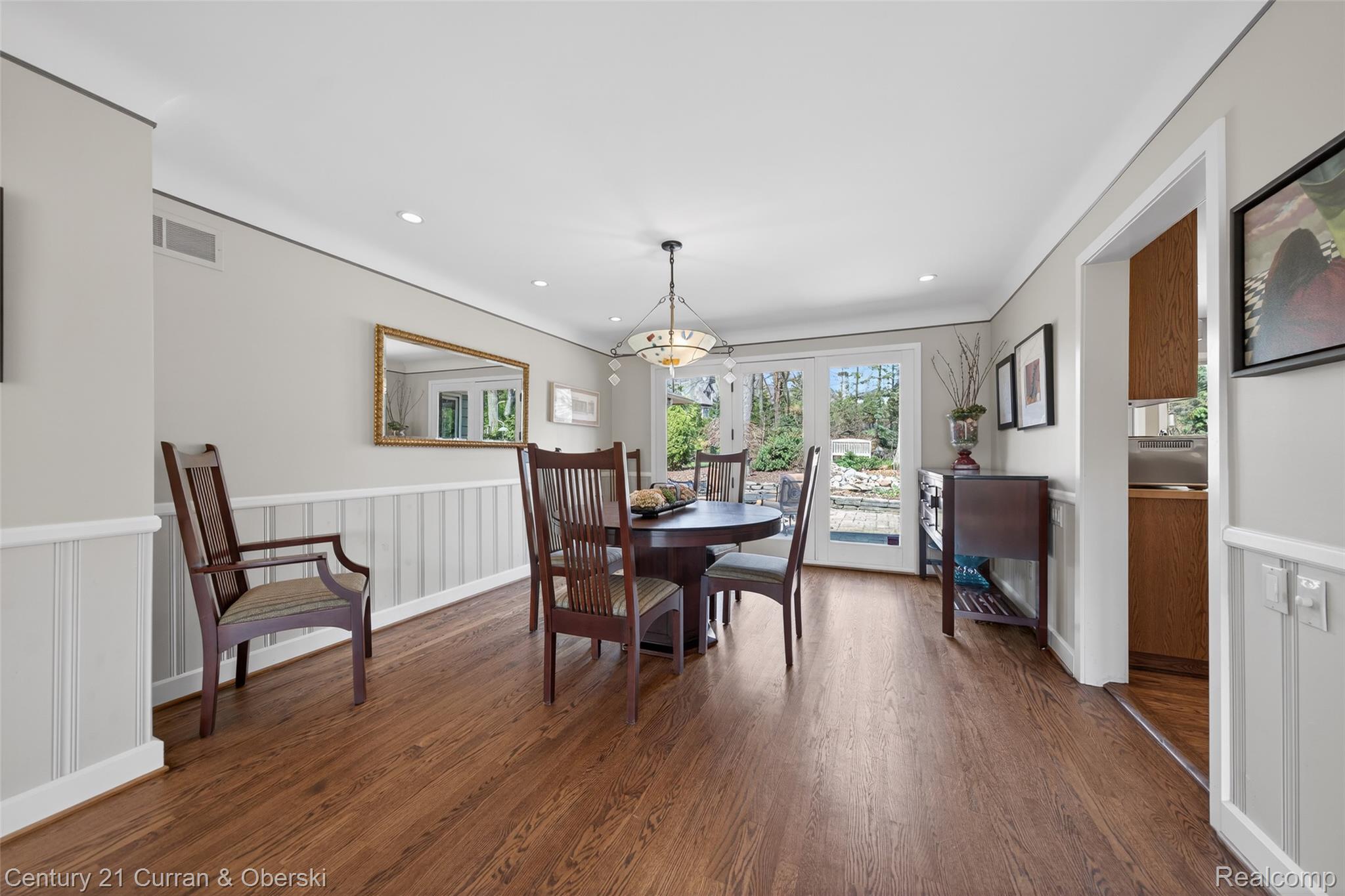 Bloomfield Hills, Michigan, 48301, United States, 4 Bedrooms Bedrooms, ,4 BathroomsBathrooms,Residential,For Sale,2035852