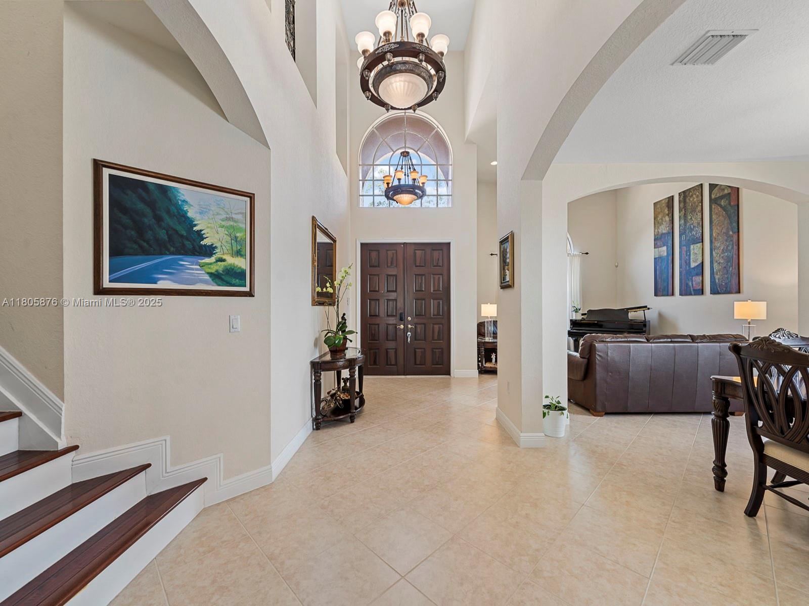 Weston, Florida, 33332, United States, 5 Bedrooms Bedrooms, ,5 BathroomsBathrooms,Residential,For Sale,1826480