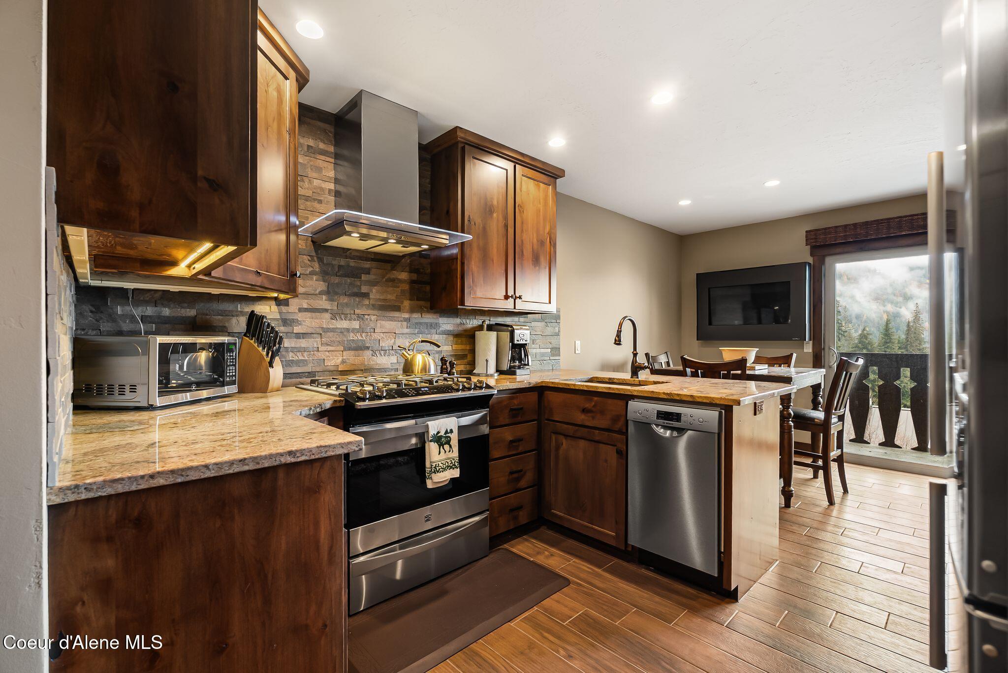 Sandpoint, Idaho, 83864, United States, 1 Bedroom Bedrooms, ,1 BathroomBathrooms,Residential,For Sale,1994218