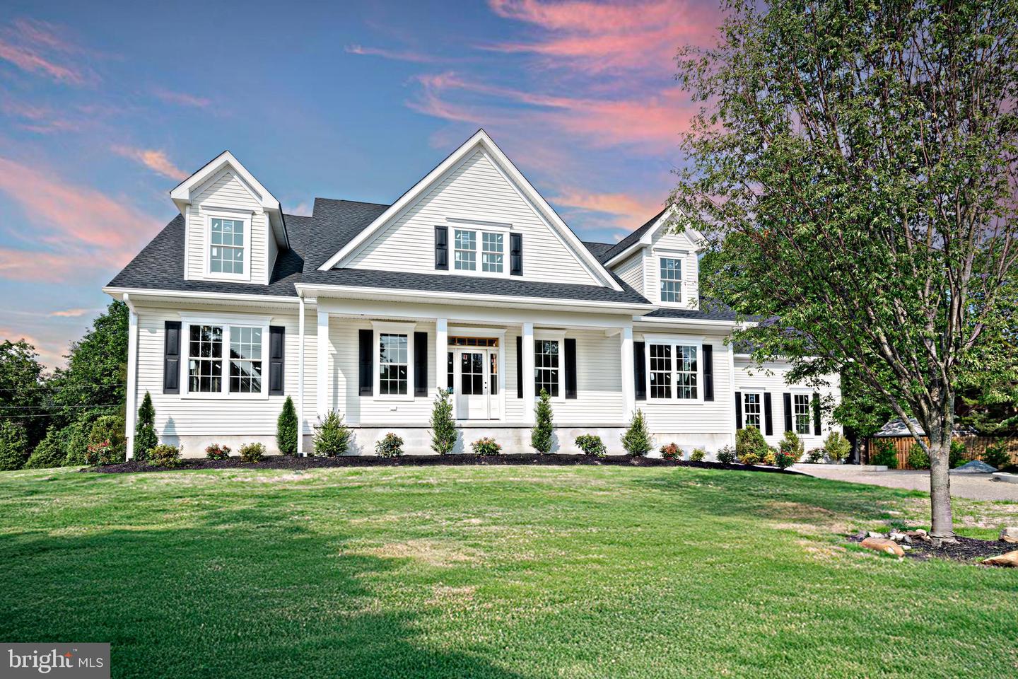 ATCO, New Jersey, 08004, United States, 4 Bedrooms Bedrooms, ,5 BathroomsBathrooms,Residential,For Sale,1981794