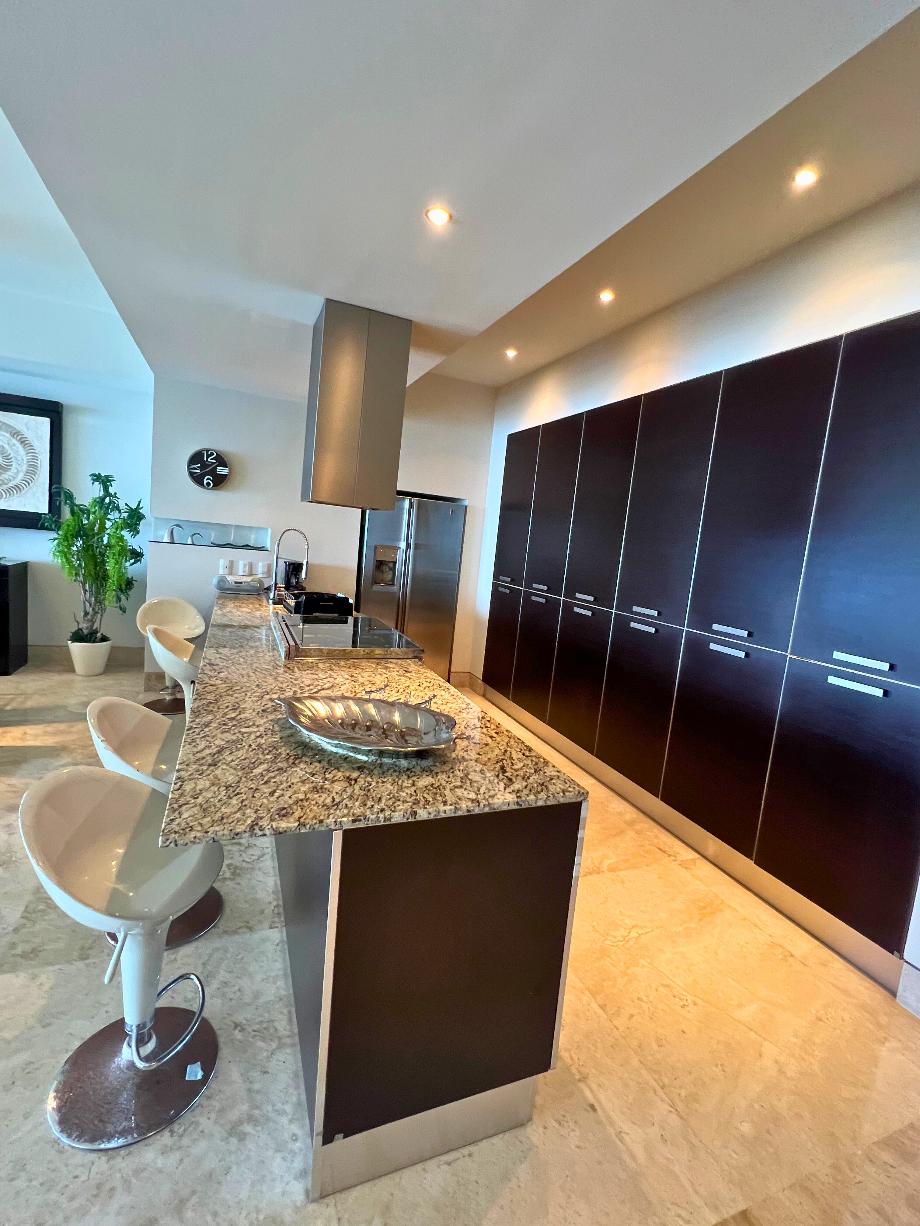 Puerto Vallarta, Jalisco, 48390, Mexico, 3 Bedrooms Bedrooms, ,3 BathroomsBathrooms,Residential,For Sale,1917798