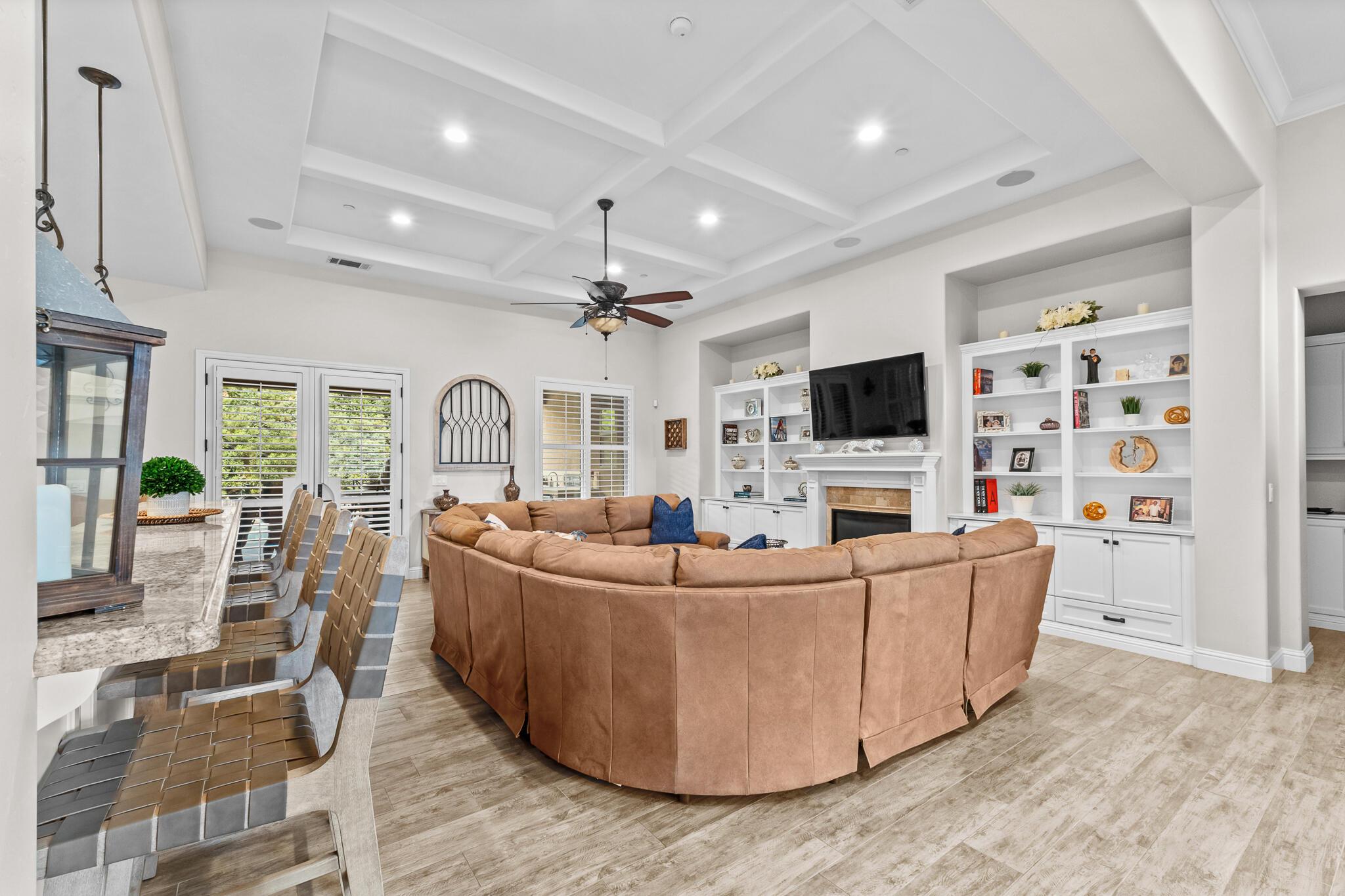 Visalia, California, 93291, United States, 4 Bedrooms Bedrooms, ,3 BathroomsBathrooms,Residential,For Sale,1976772