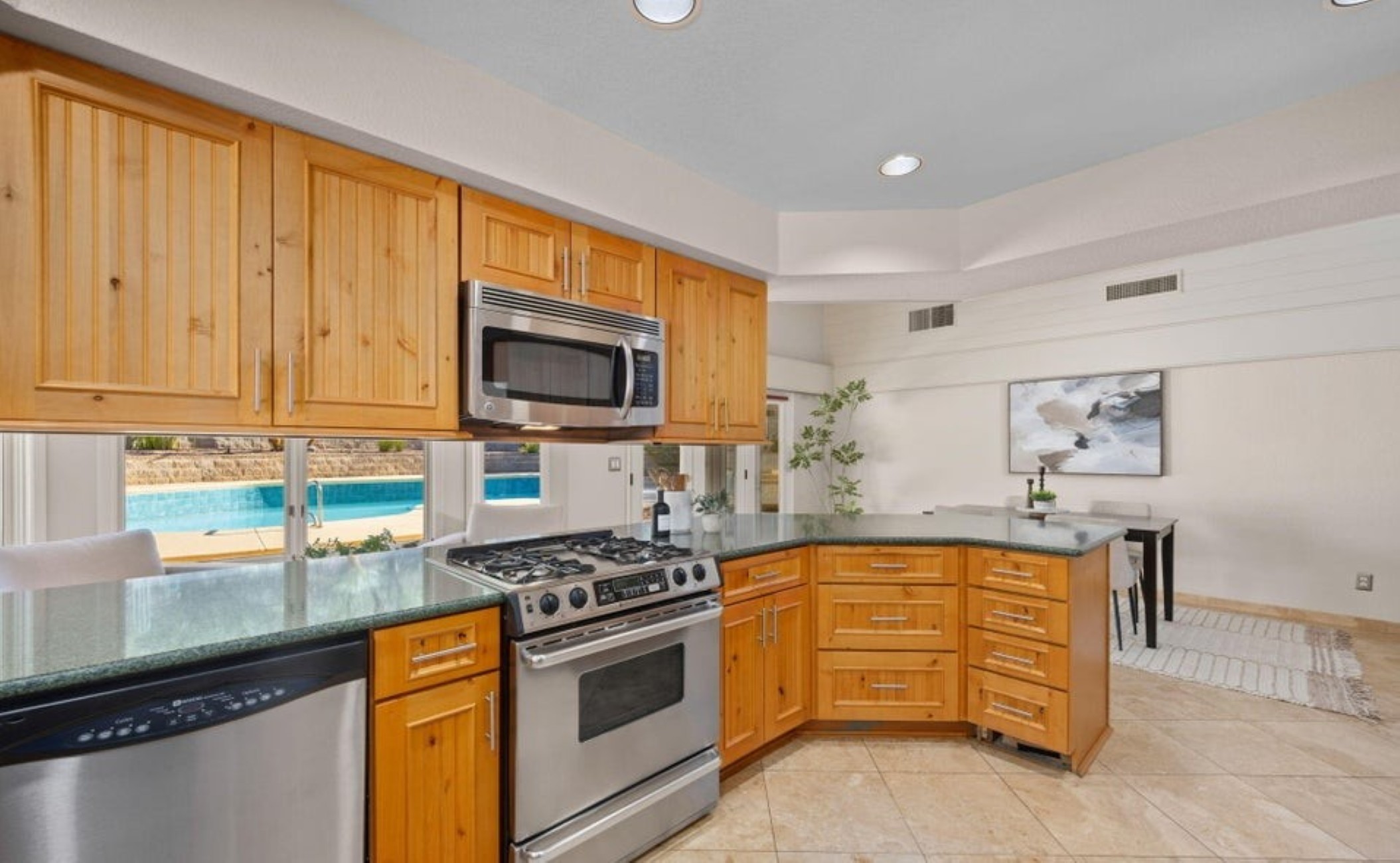  435 W Valoro Drive¦Tucson, AZ - 物件實景