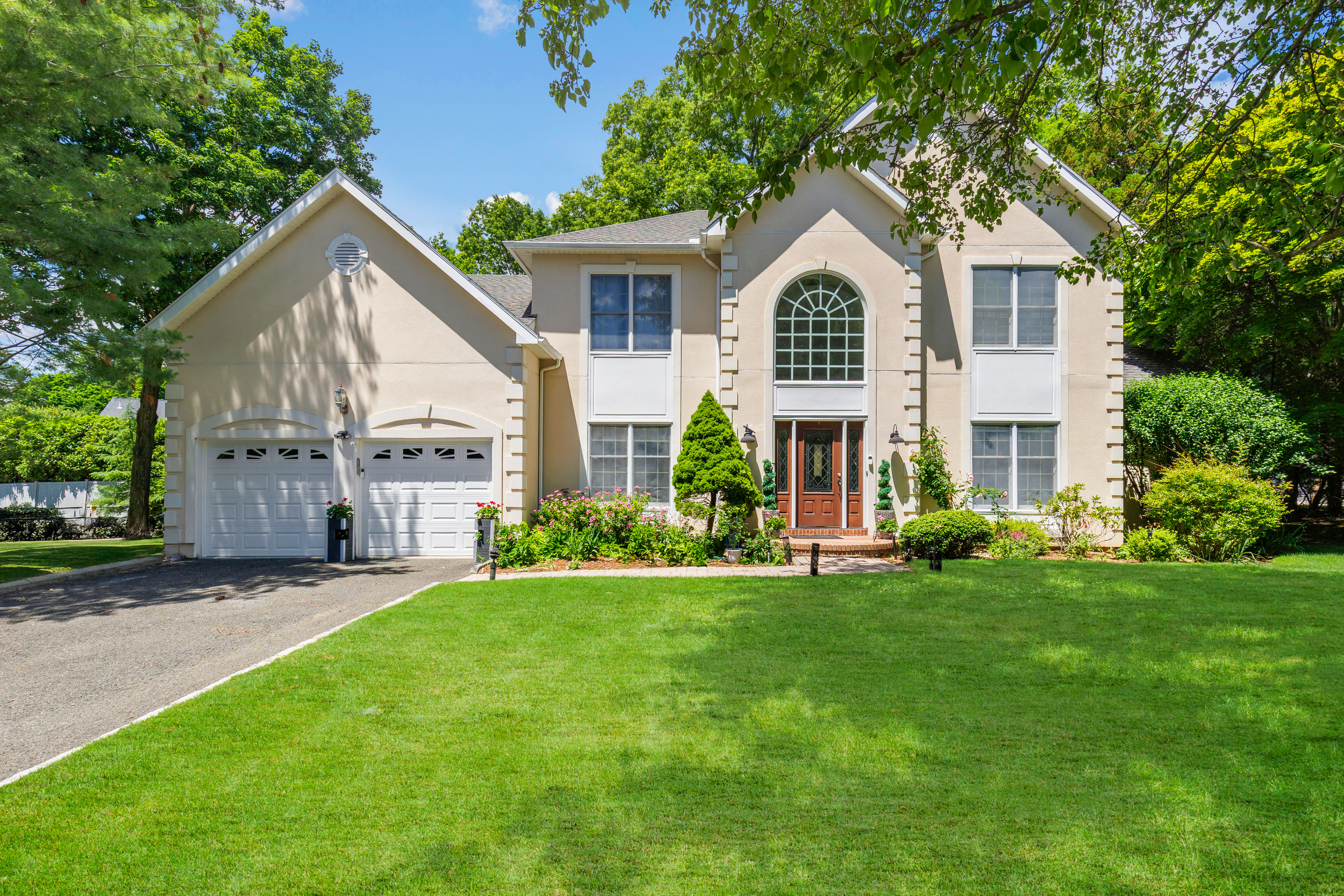  The Epitome of Modern Colonial Living in Ardsley - 物件實景