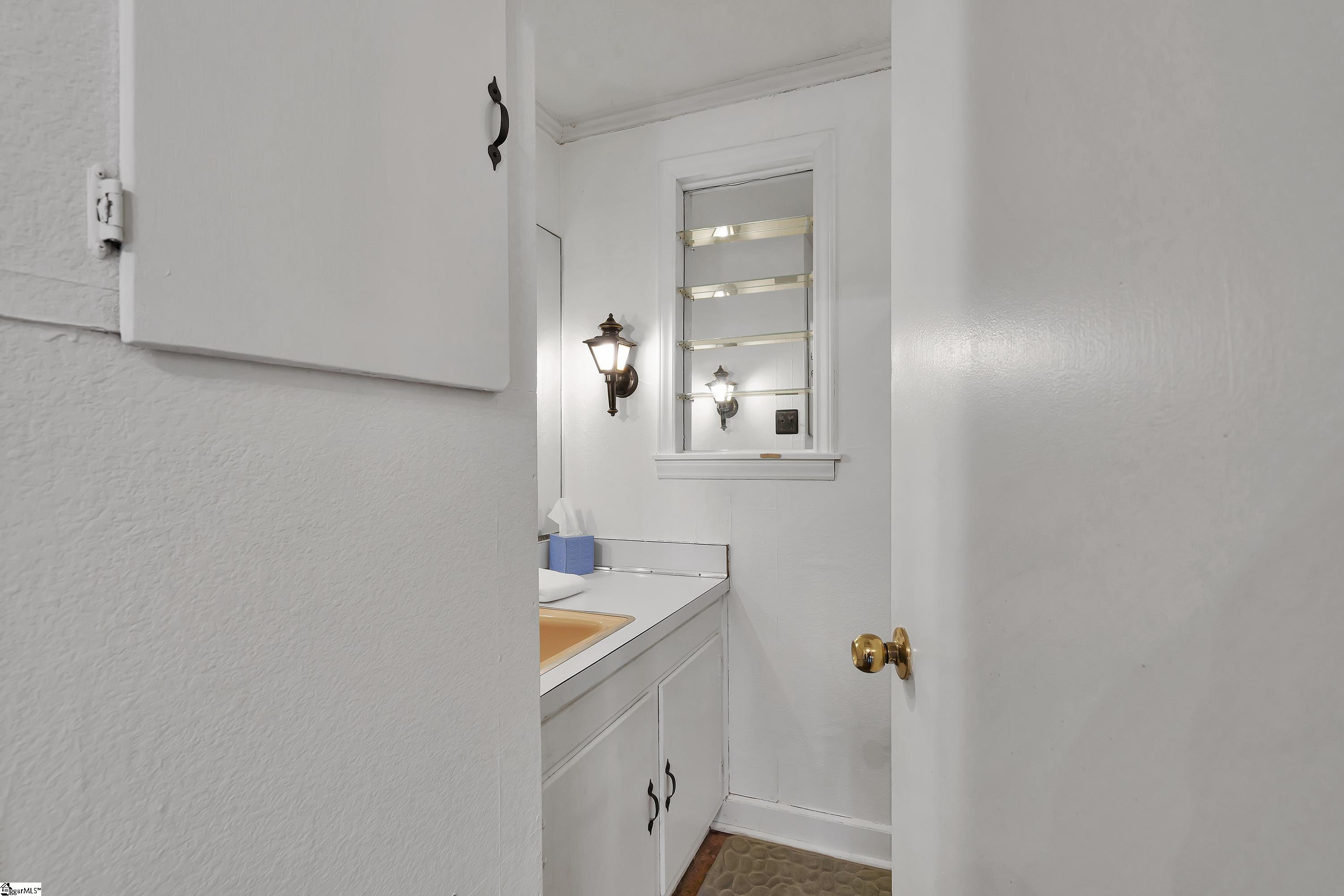 Anderson, South Carolina, 29626, United States, 3 Bedrooms Bedrooms, ,2 BathroomsBathrooms,Residential,For Sale,1722205