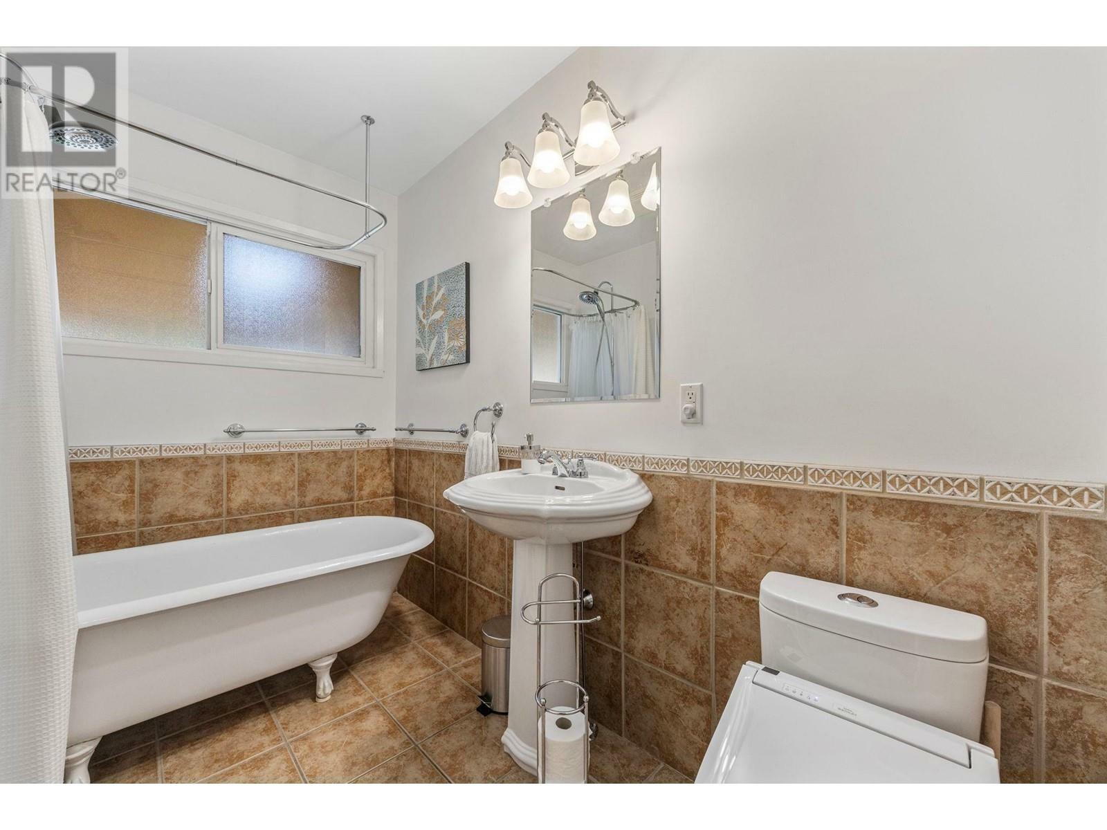 KELOWNA, British Columbia, V1Y 6A2, CA, 4 Bedrooms Bedrooms, ,3 BathroomsBathrooms,Residential,For Sale,1838696